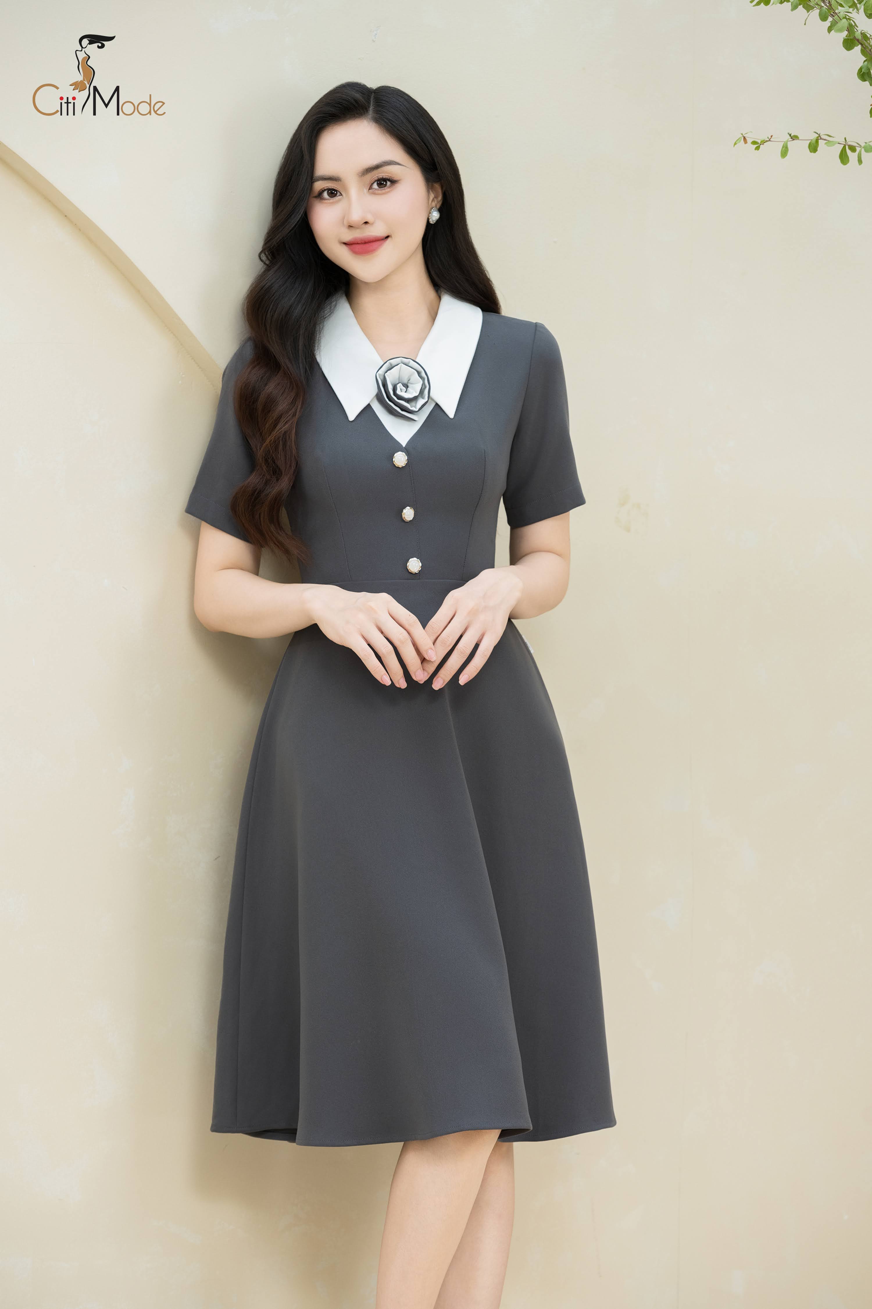 Đầm xoè xám phối cổ trắng đính hoa_thumbnail_0