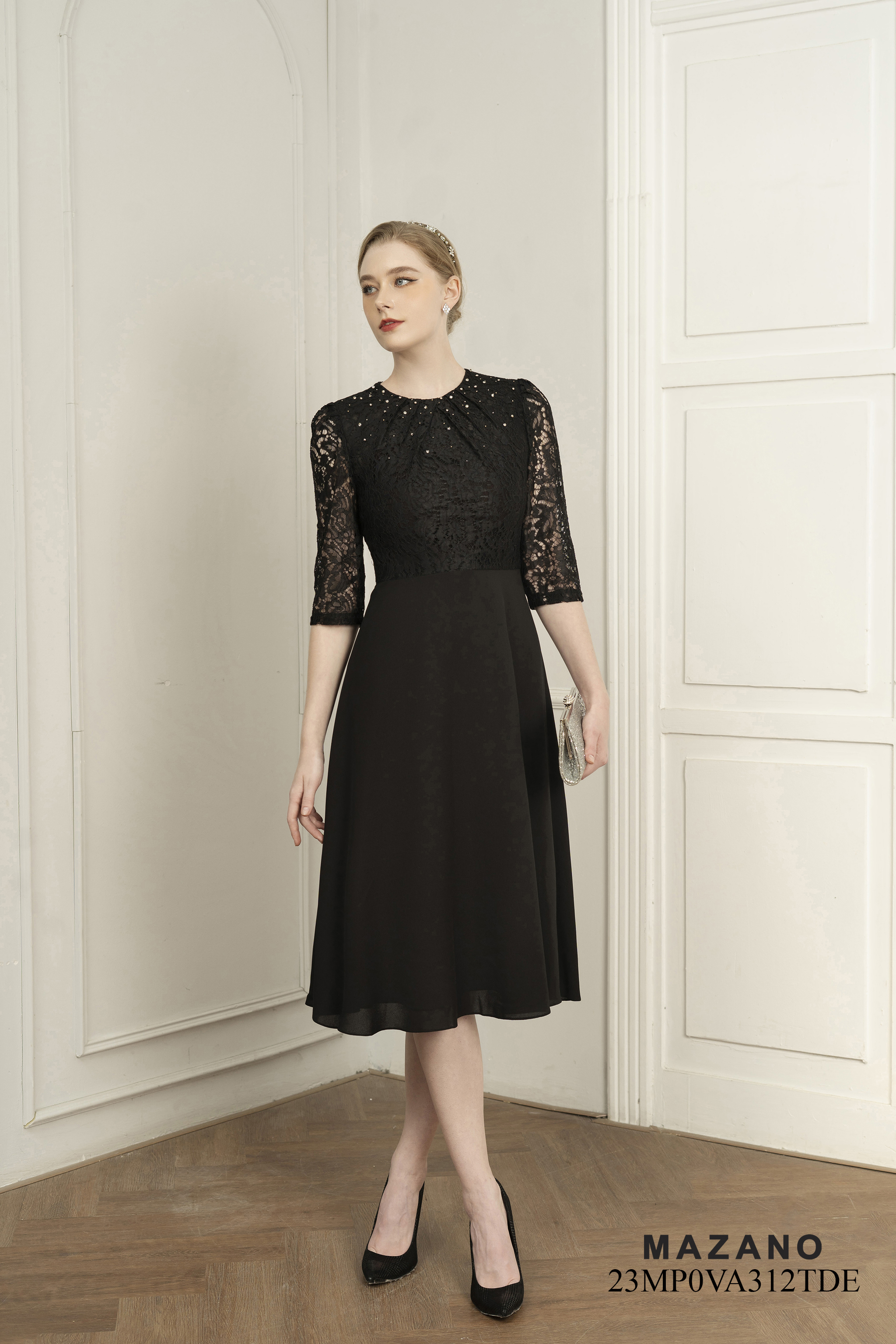 Váy Đầm ôm chân rủ Vải thô phối ren Đính trang trí ngực Cổ tròn Tay lỡ Dài đến bắp chân