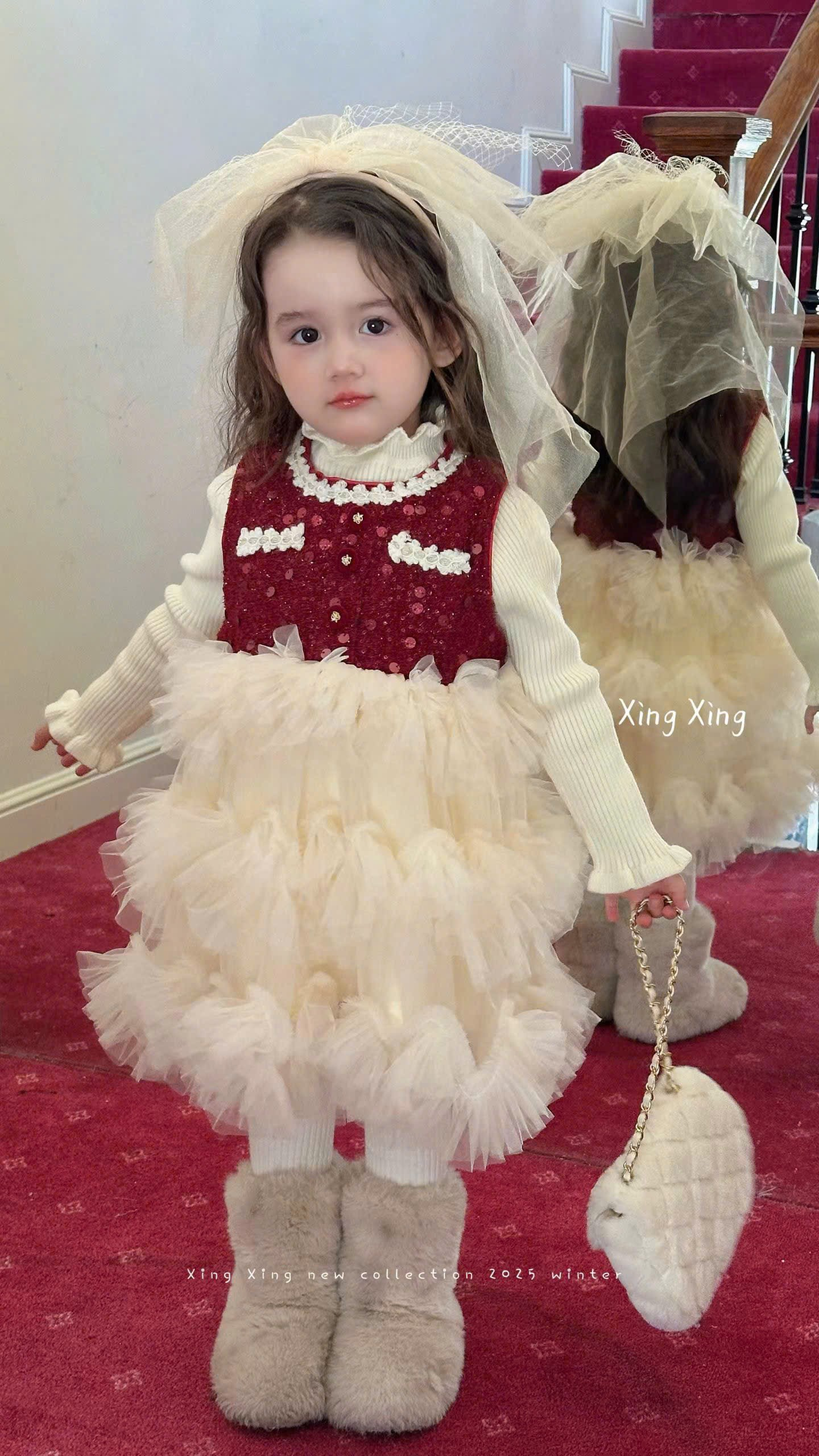 (V85) Váy dạ đỏ đính cườm voan kem