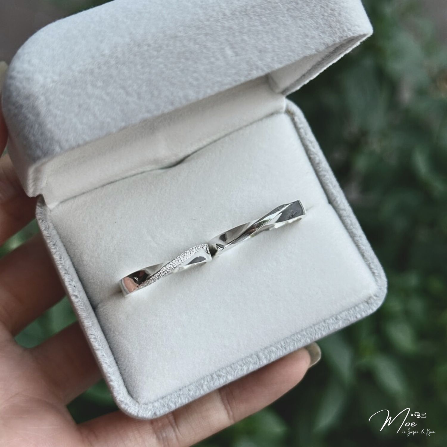 ĐN78 - Nhẫn đôi vô cực chéo vân bi độc đáo_thumbnail_1