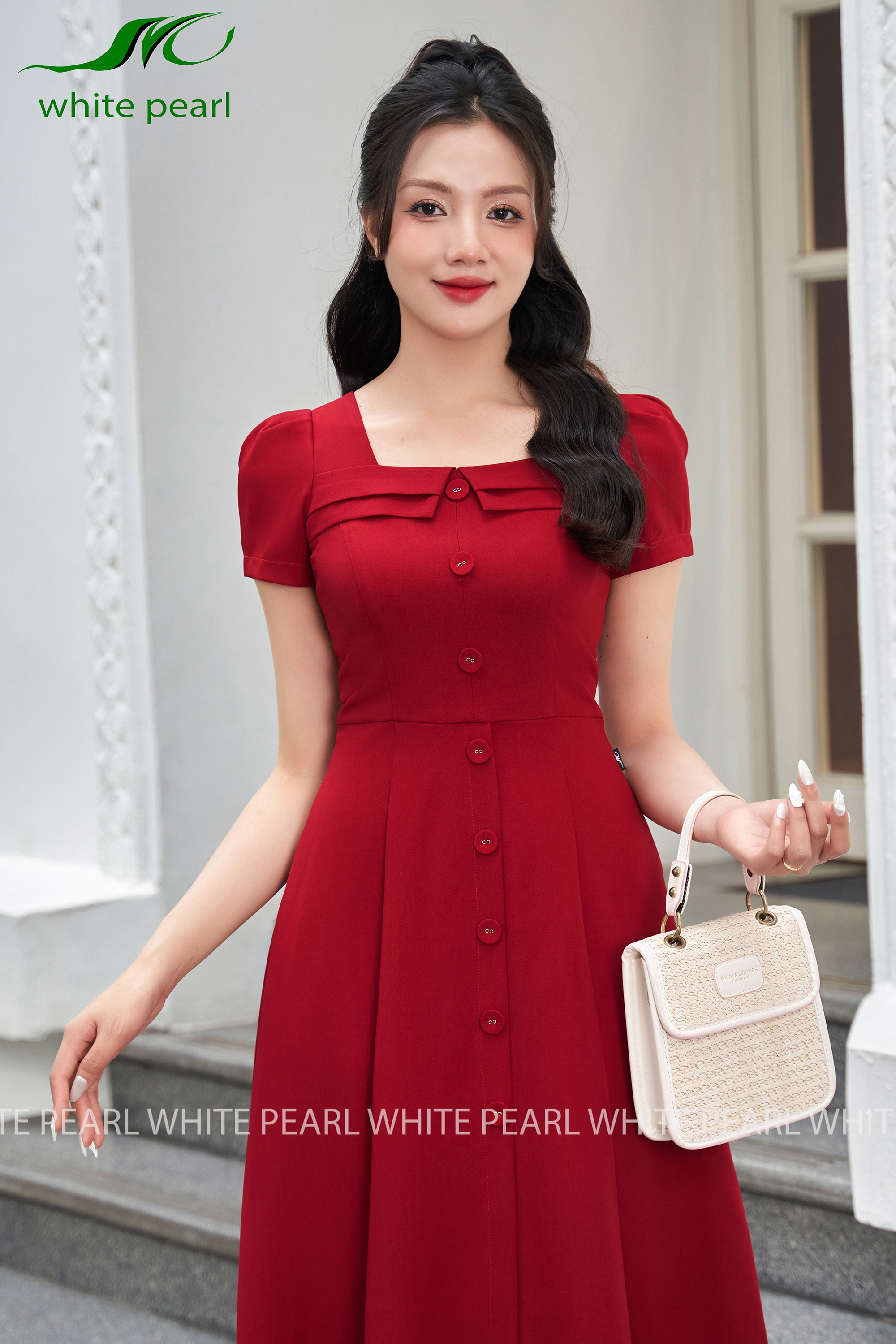 Mẫu đầm cổ vuông màu Đỏ thời trang công sở cao cấp White Pearl_thumbnail_5
