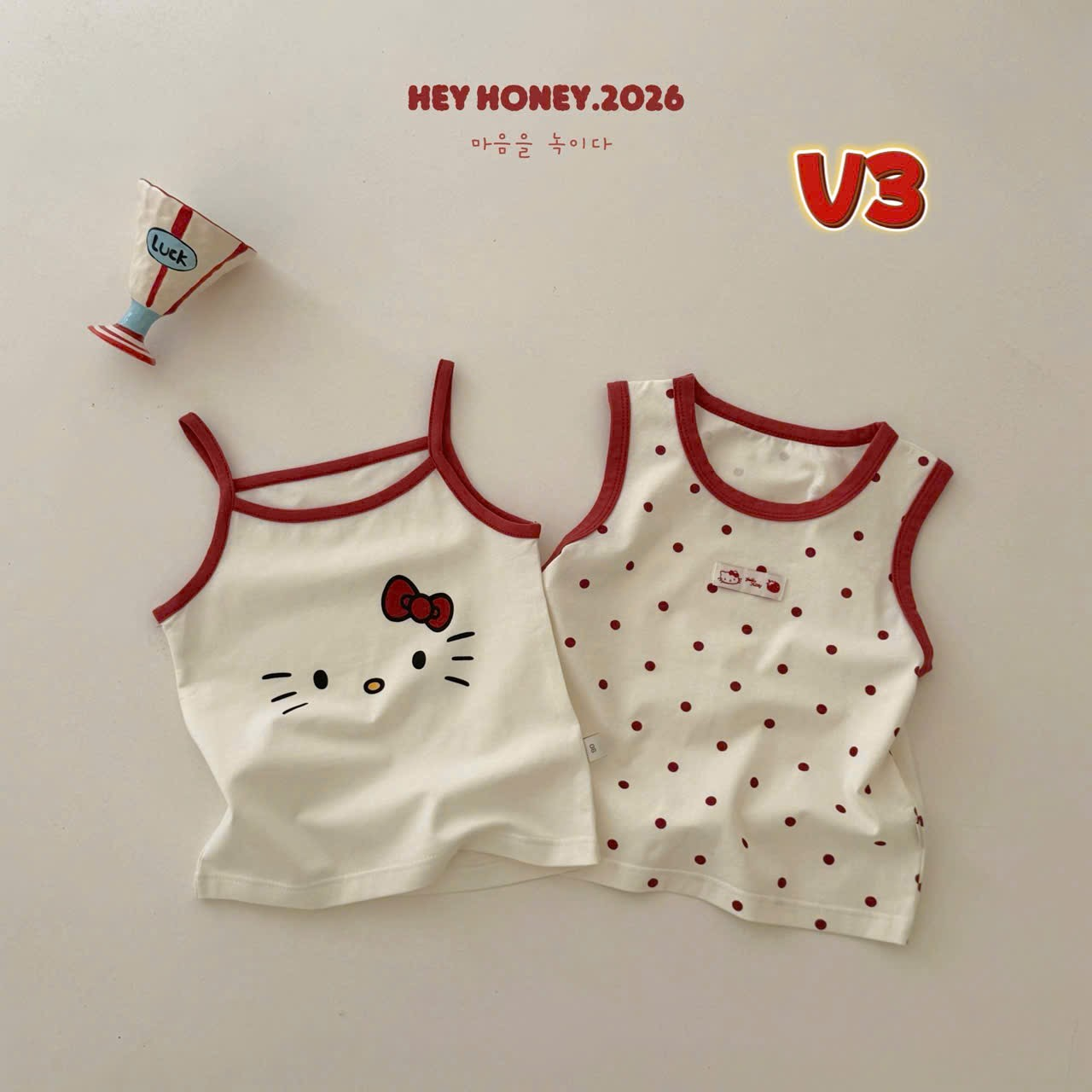 V3 - Set 2 áo cotton hoạ tiết kitty và chấm bi đỏ hãng Hey Honey (Sz90-140)