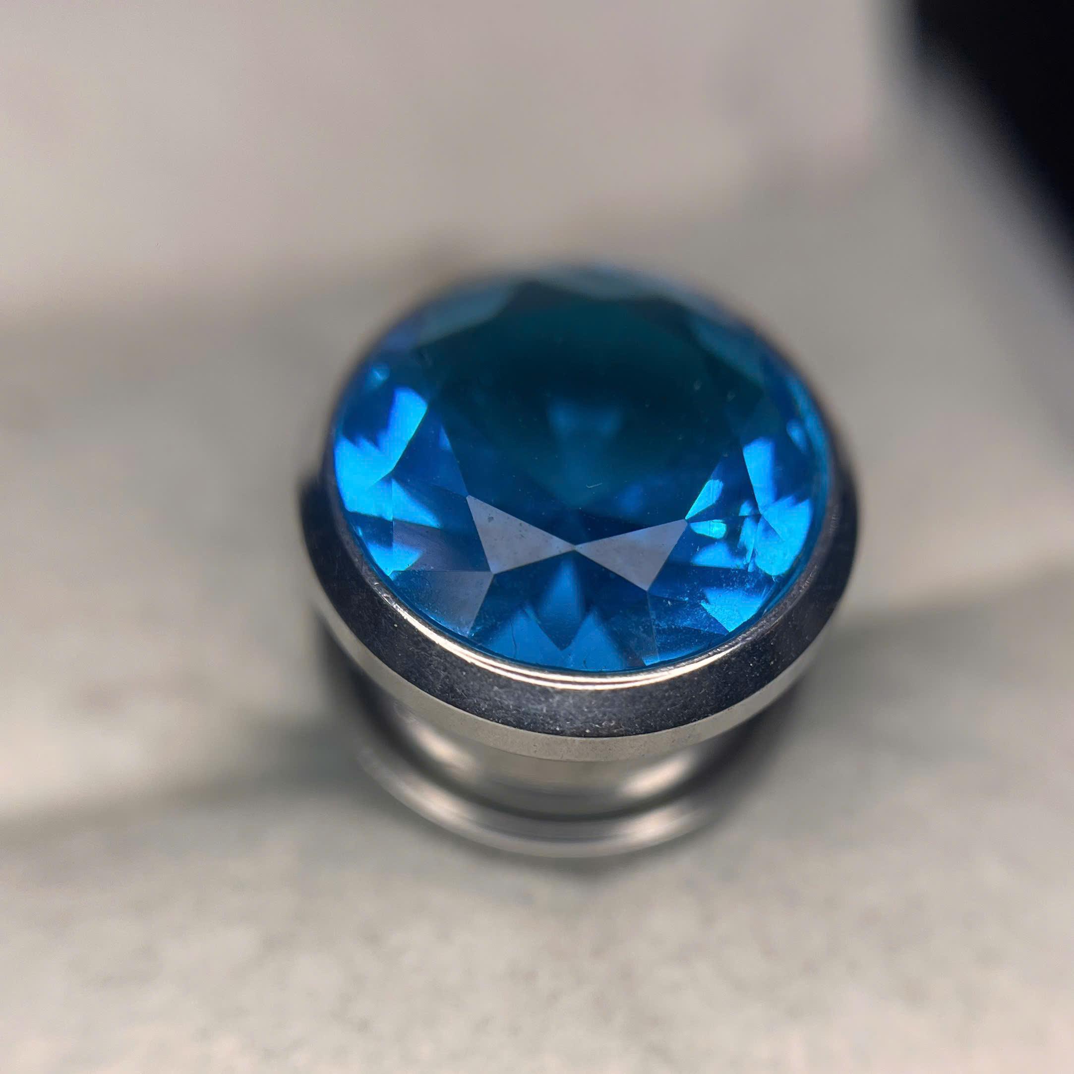 Khuyên nong kim cương xanh biển size 10._thumbnail_1