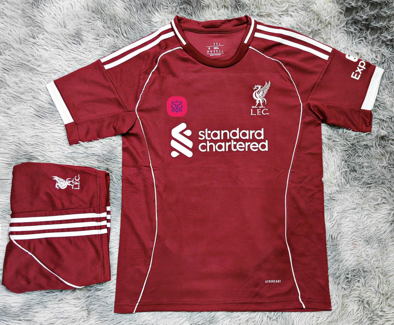 Bộ bóng đá Liverpool sân nhà đỏ 25/26 (chỉ nhận đặt từ 6 bộ)_thumbnail_0