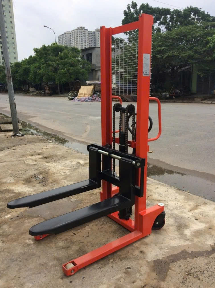 Xe nâng tay cao thủy lực_thumbnail_4