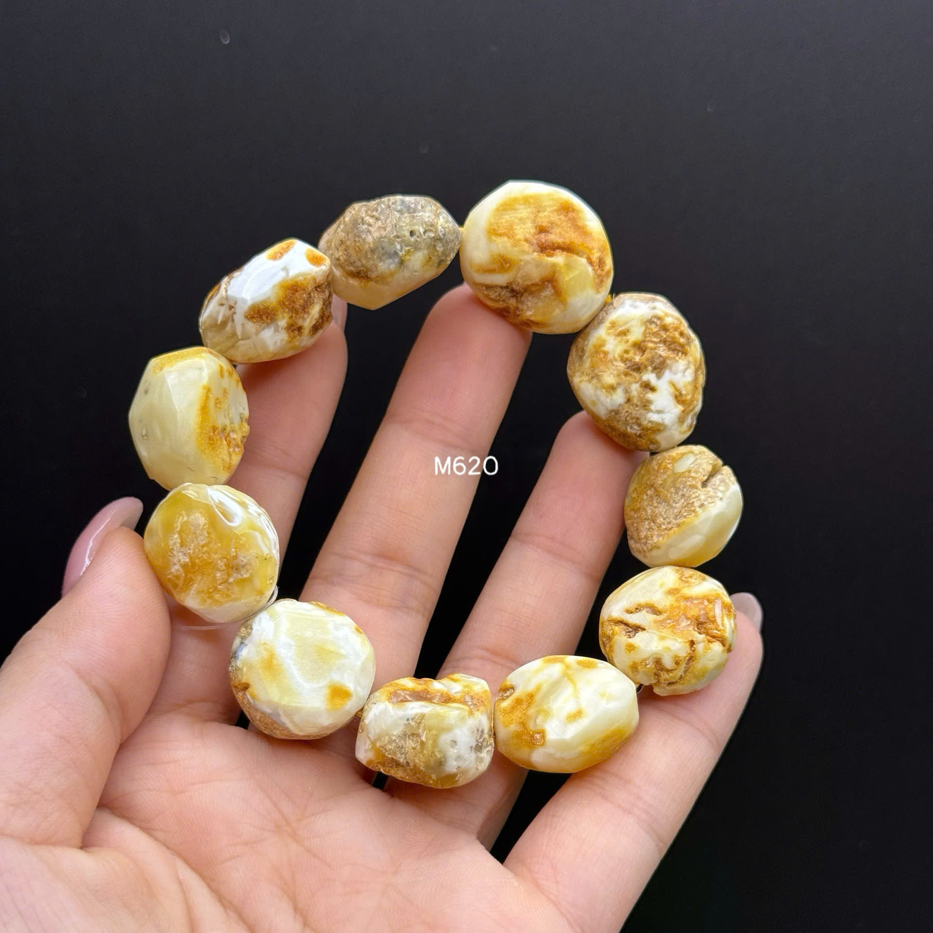 Lắc Tay Hổ Phách Bạch Thô - M620_thumbnail_2