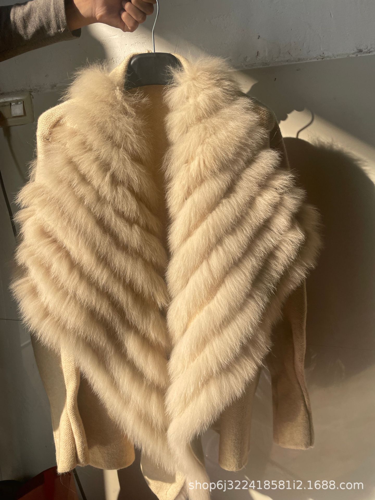 Áo Khoác Lông Cáo Mềm Mại Dáng Suông Sang Trọng- Free Size_thumbnail_1