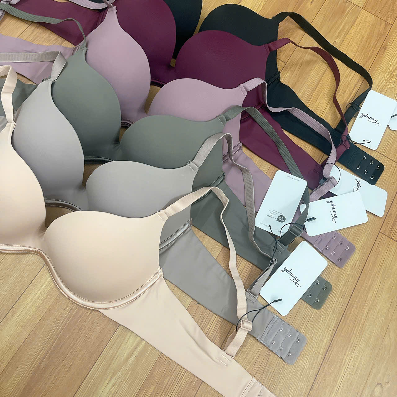 K502 AO NGUC TRIUM_thumbnail_6