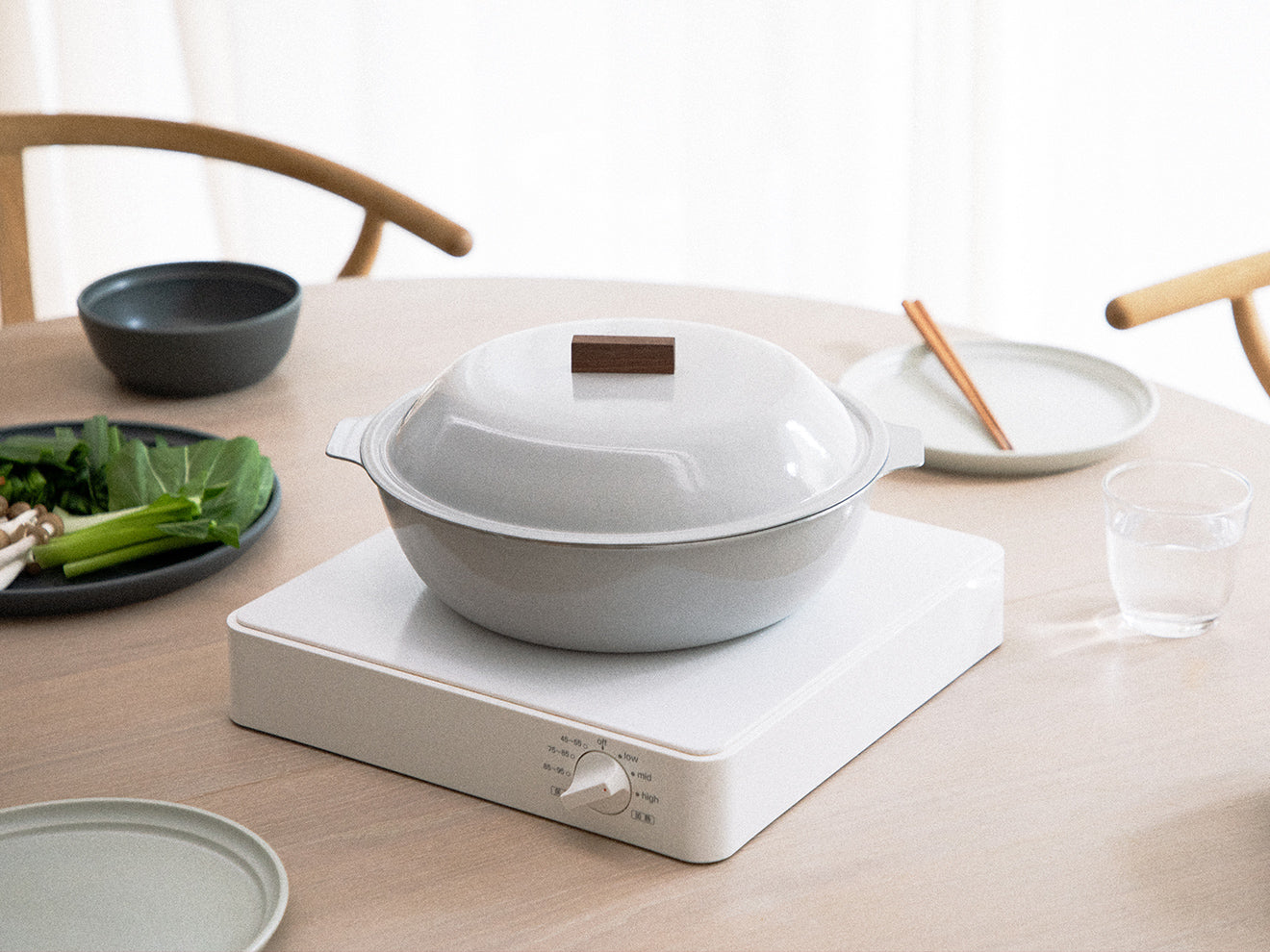 kakomi-01_enamel_01_1_-v1738784808020