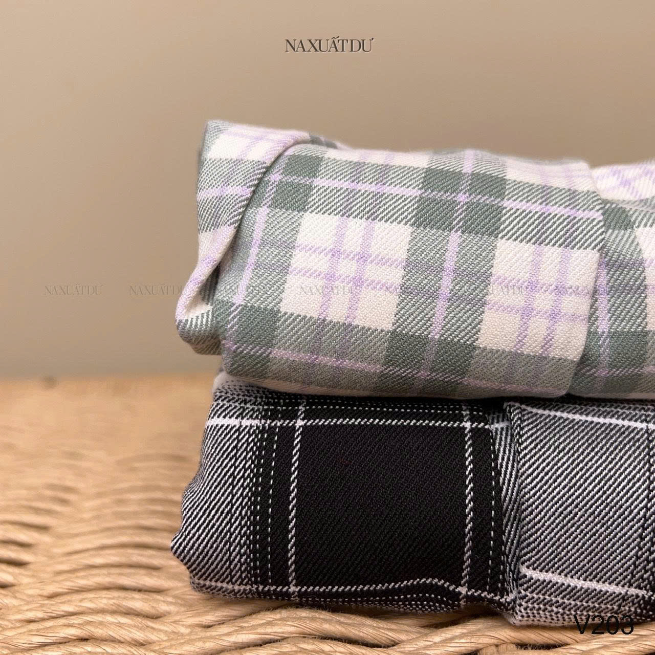 Set 2 chân váy xếp ly 