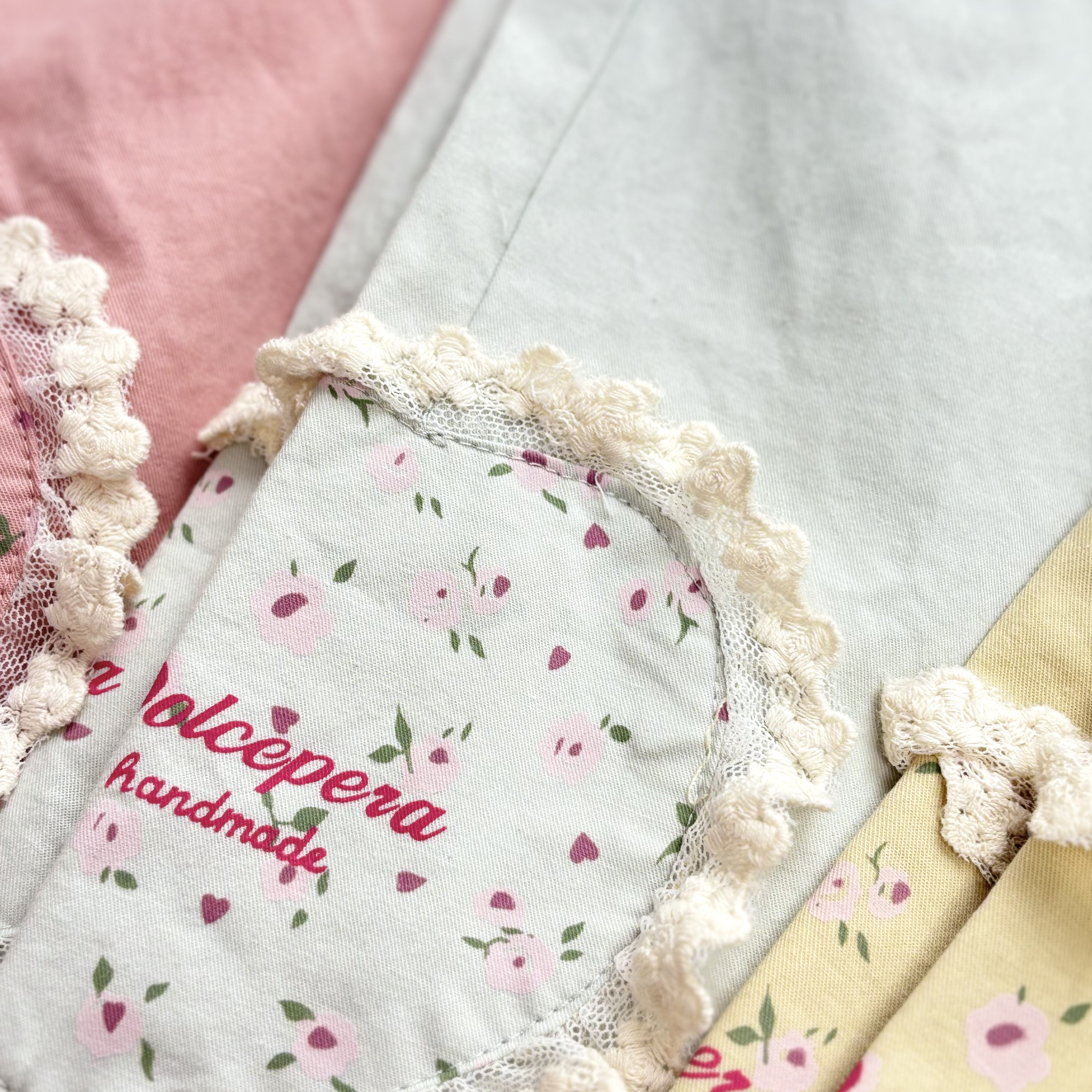 (Q21) Quần thô mềm họa tiết trái tim siêu dễ thương thời trang bé gái QCCC 2025_thumbnail_6