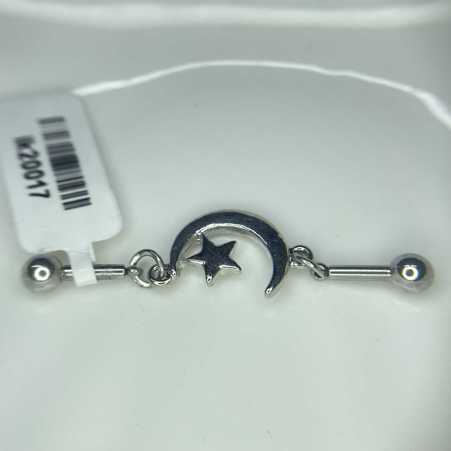 Khuyên indus kiểu hình mặt trăng và ngôi sao.