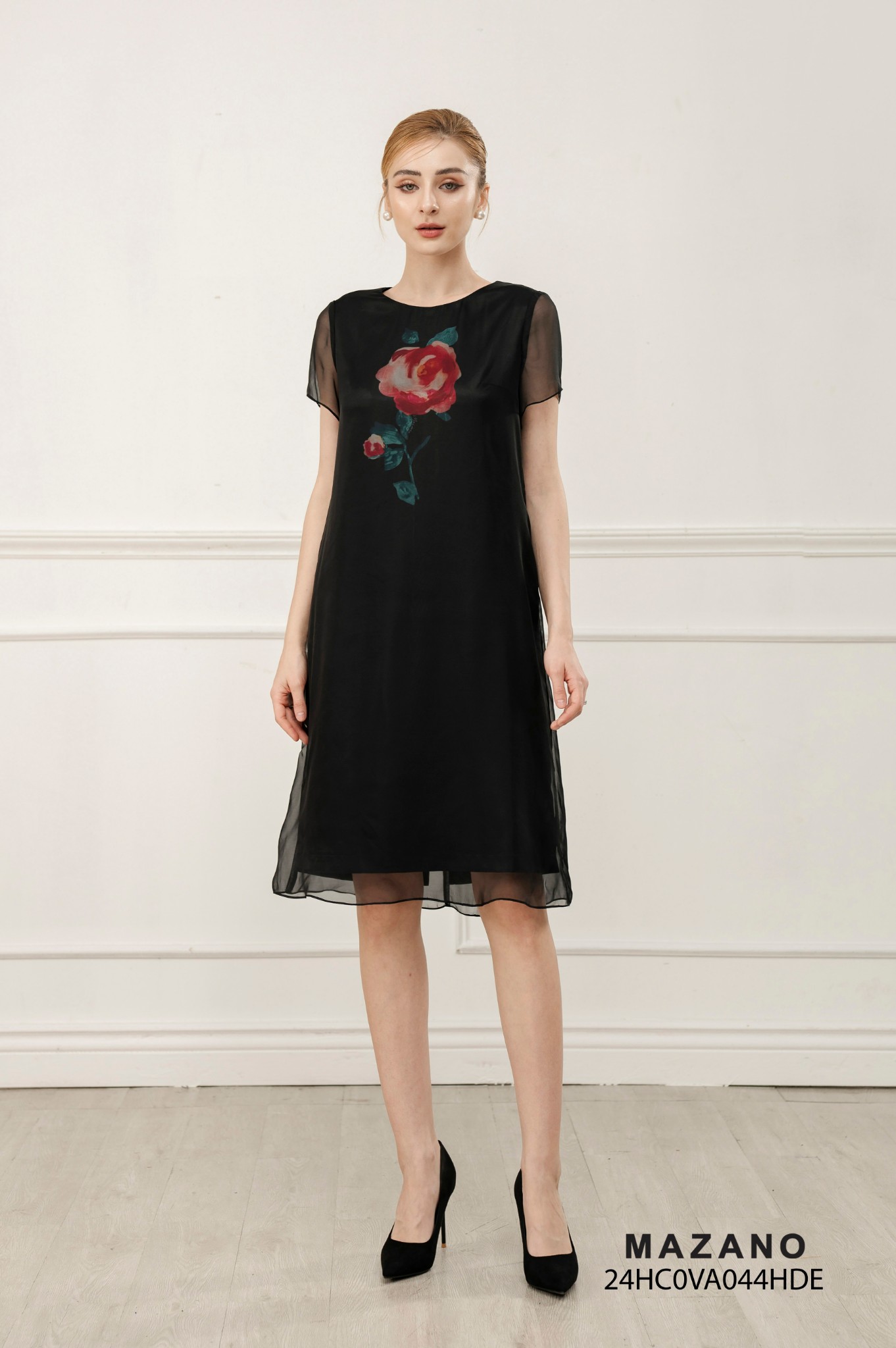 Đầm suông phủ in họa tiết