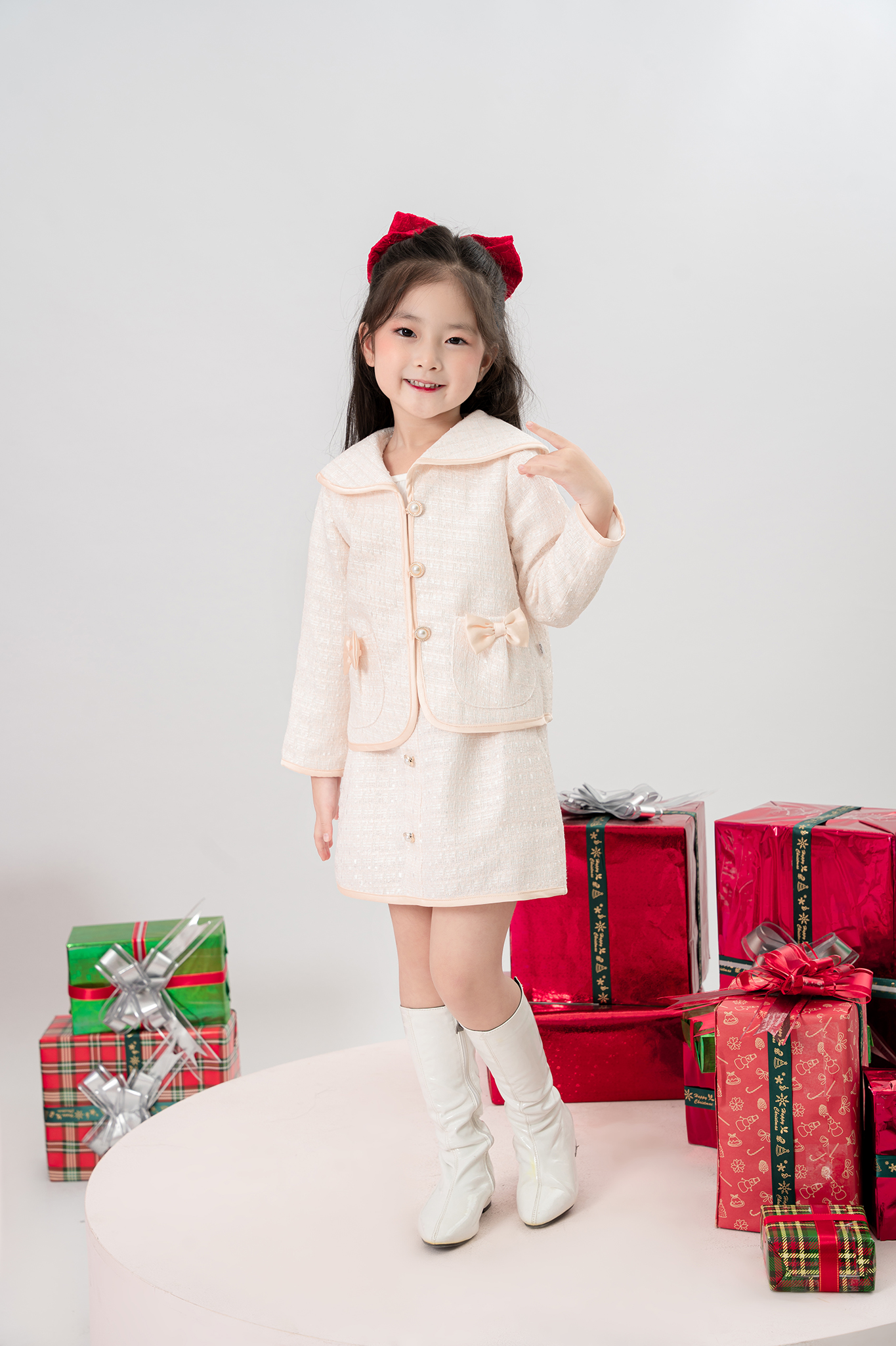 Chân váy tweed nẹp giả đính cúc_thumbnail_1