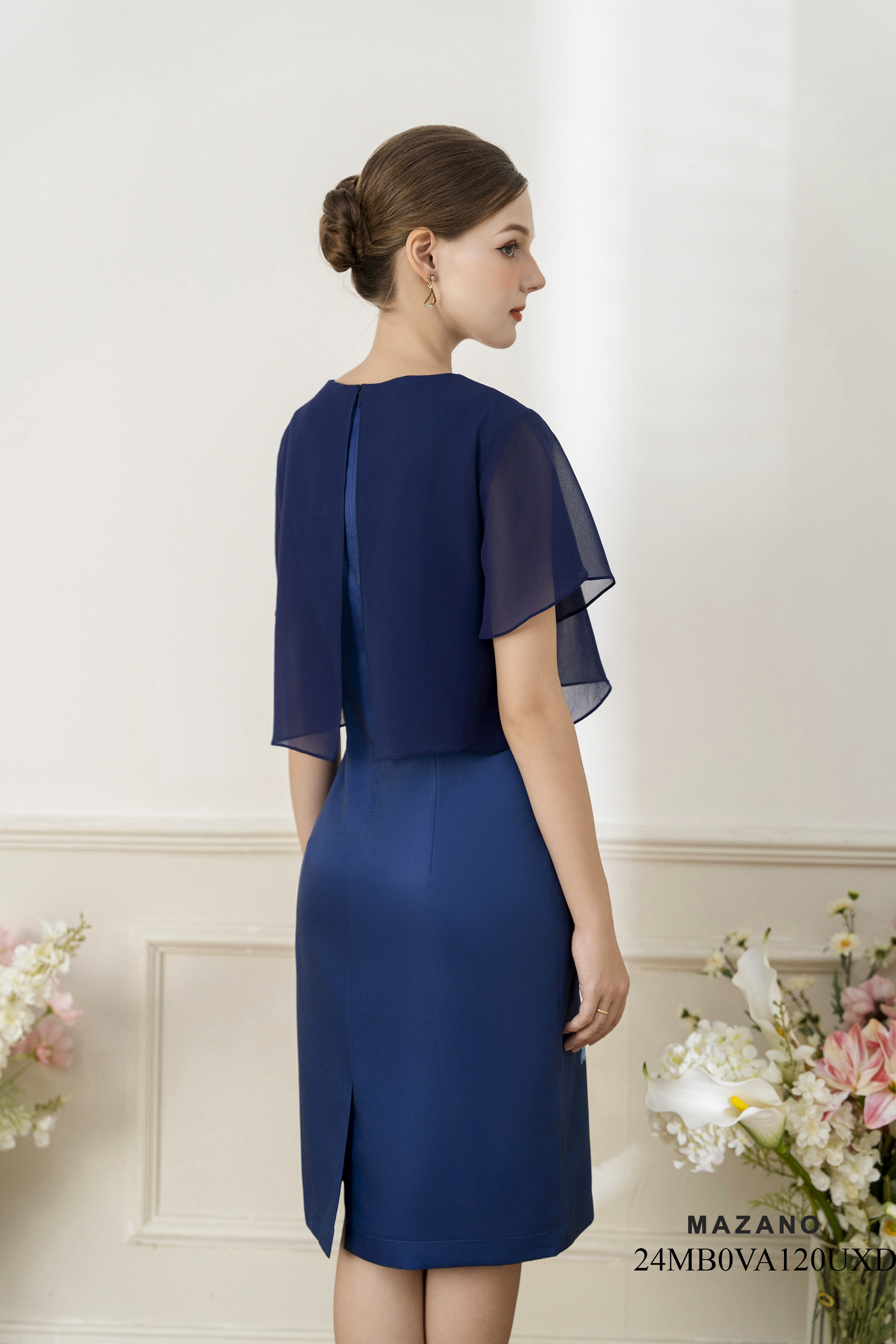 Váy Đầm Suông Vải thô mỏng phối Layer chiffon Hoạ tiết hoa cách điệu Cổ tròn Tay ngắn Dài qua gối_thumbnail_4