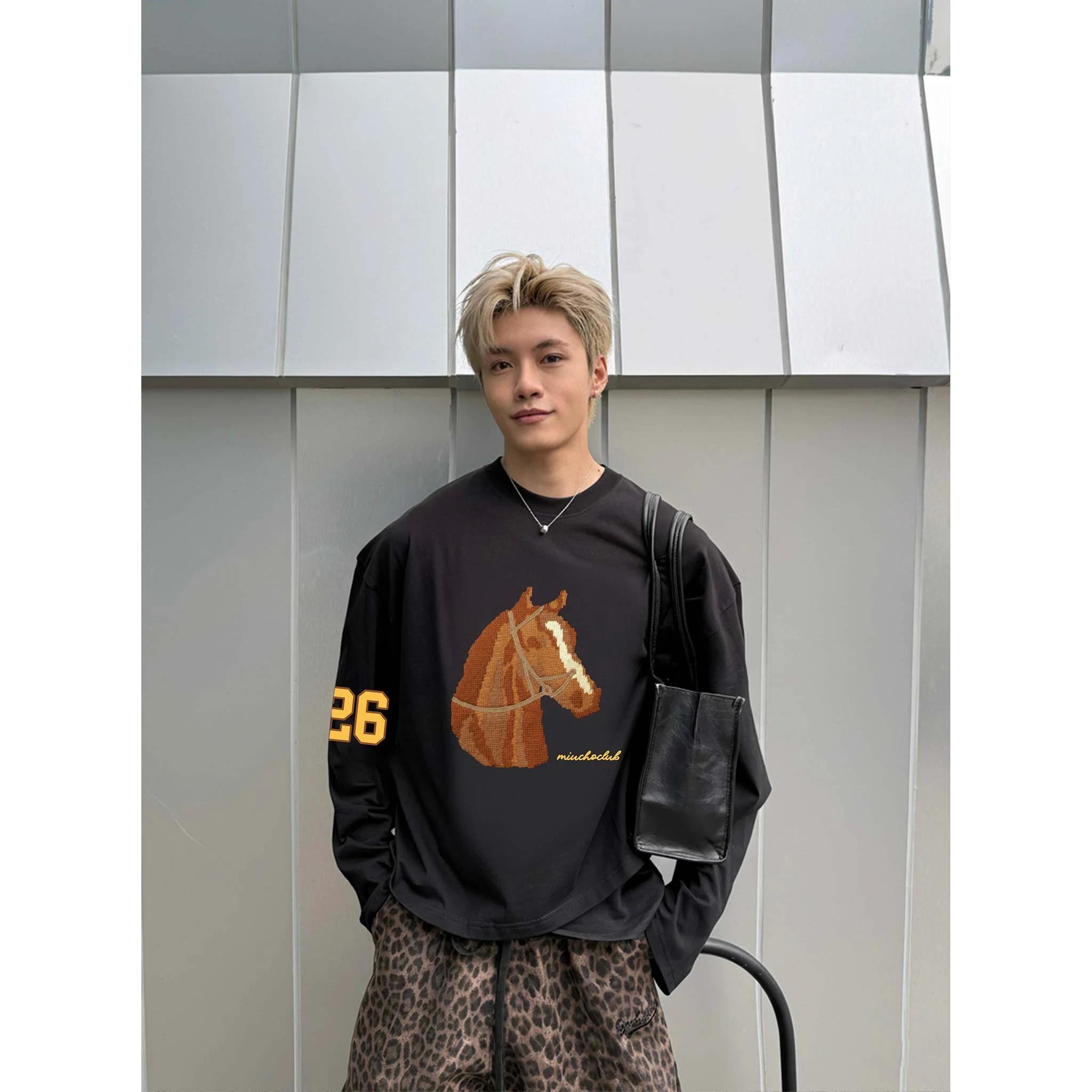 Áo thun tay dài form boxy Miucho Club vải cotton thoáng mát dày dặn dễ phối hình ngựa in mix 2786_thumbnail_4