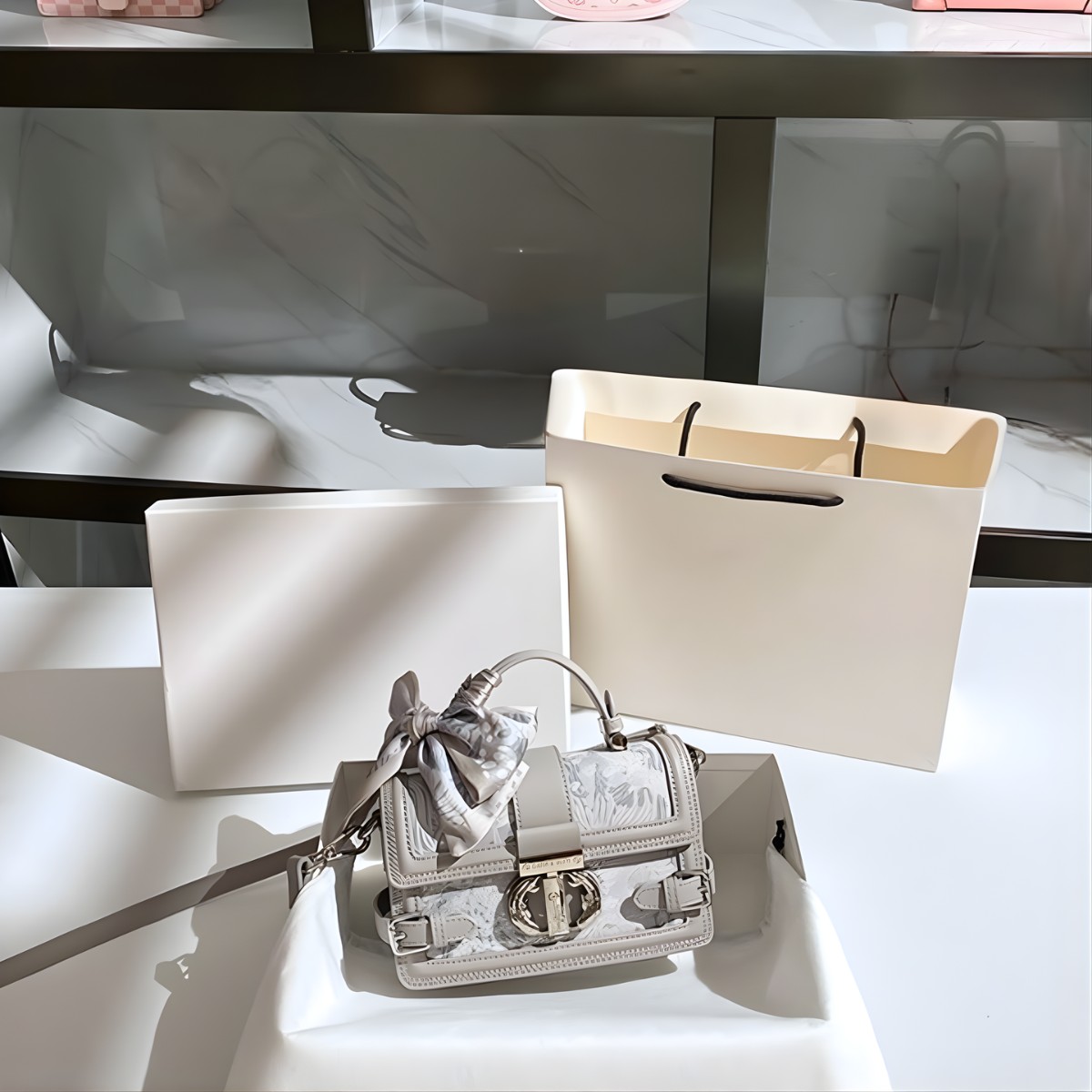 UHE_2522 – Túi xách LUMINA tặng khăn lụa | Da thêu hoa – 2 màu Hồng phấn & Xám bạc_thumbnail_5