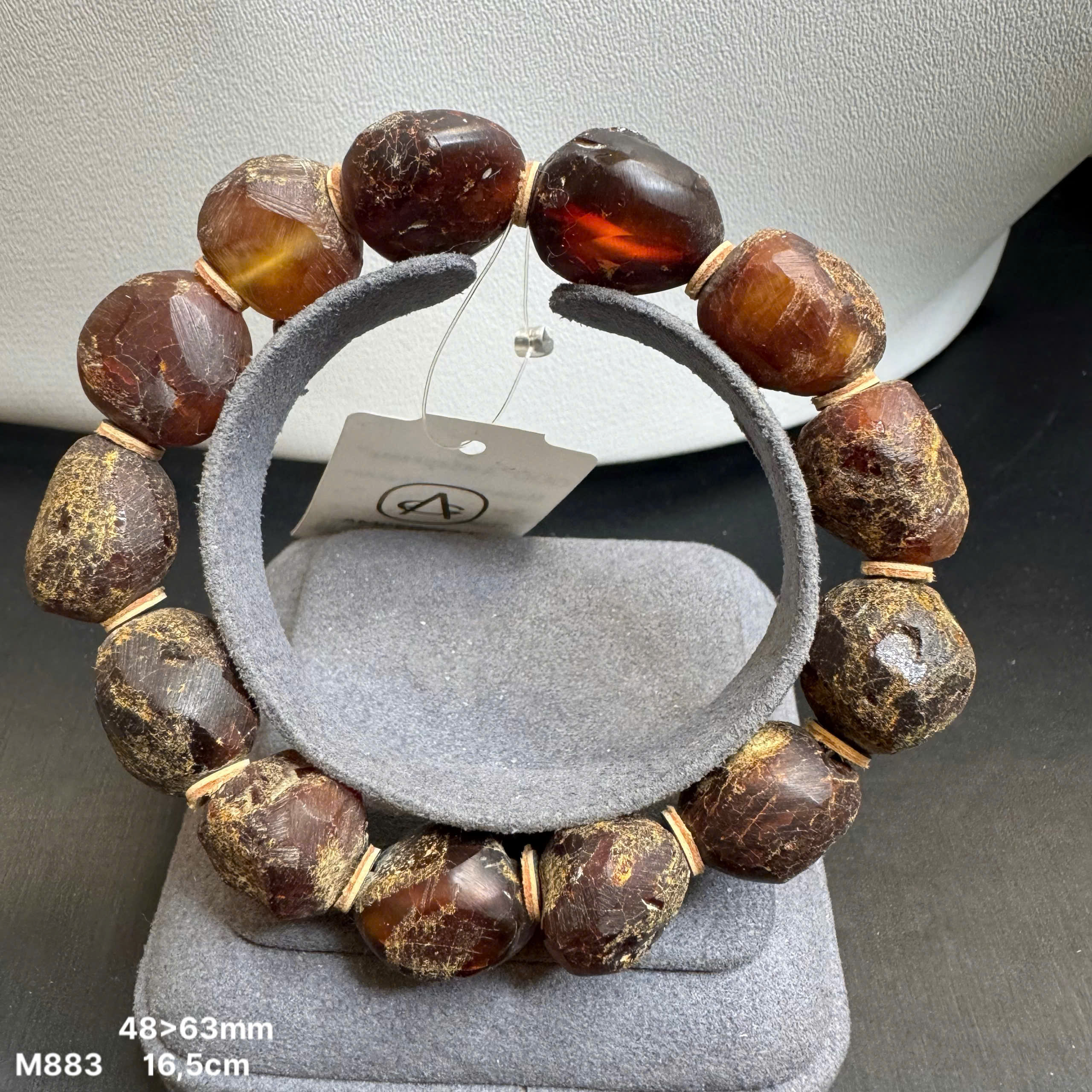 Lắc Tay Huyết Thô - M883