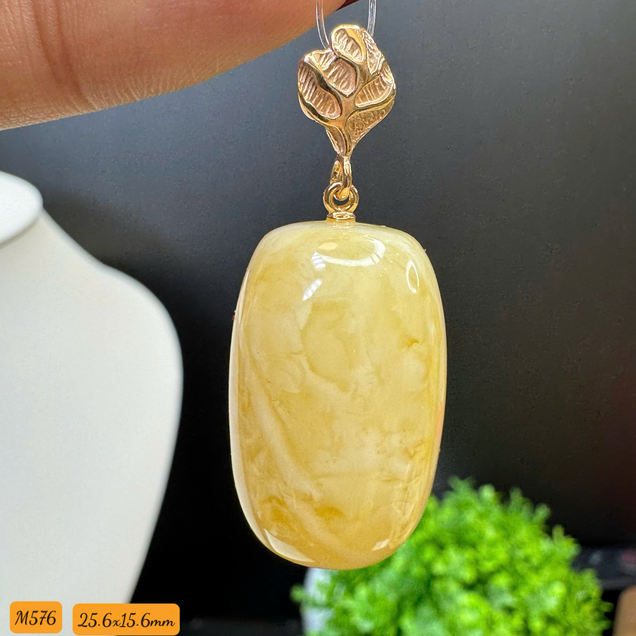 Mặt Vòng Lu Thống Hoàng Gia - M576