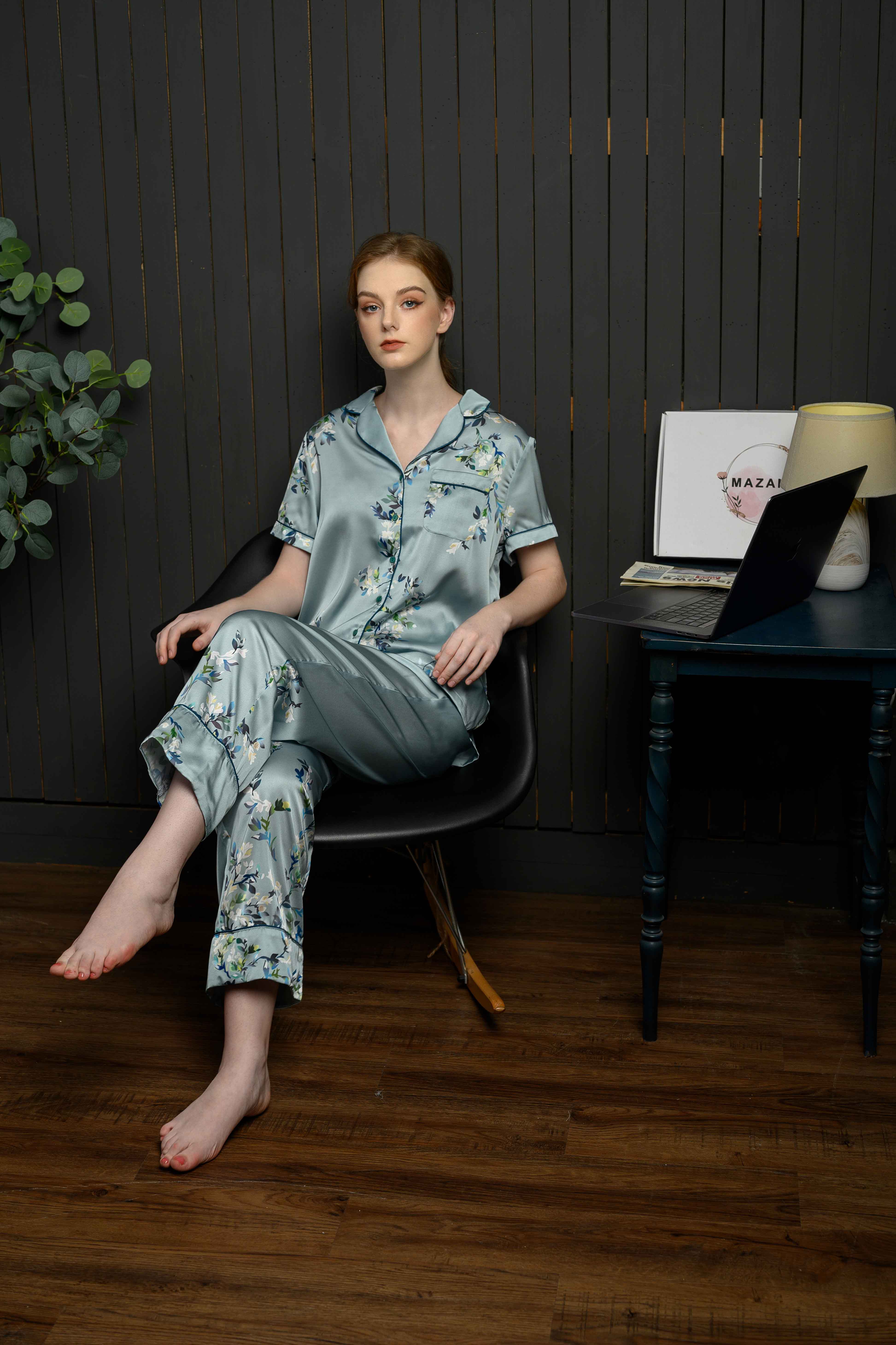 Bộ lụa xanh họa tiết hoa cộc tay_thumbnail_2