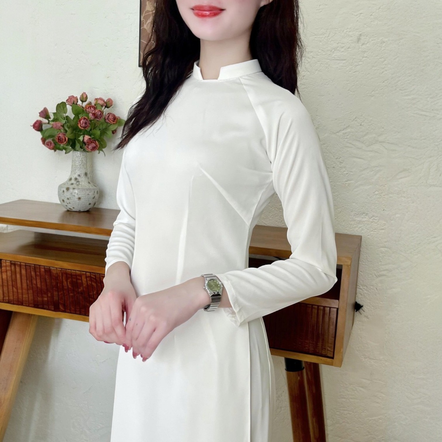 Áo Dài Học Sinh Trắng Cấp 3 Cổ Khoét U 2 Tà Lụa Mỹ Truyền Thống HS84_thumbnail_2