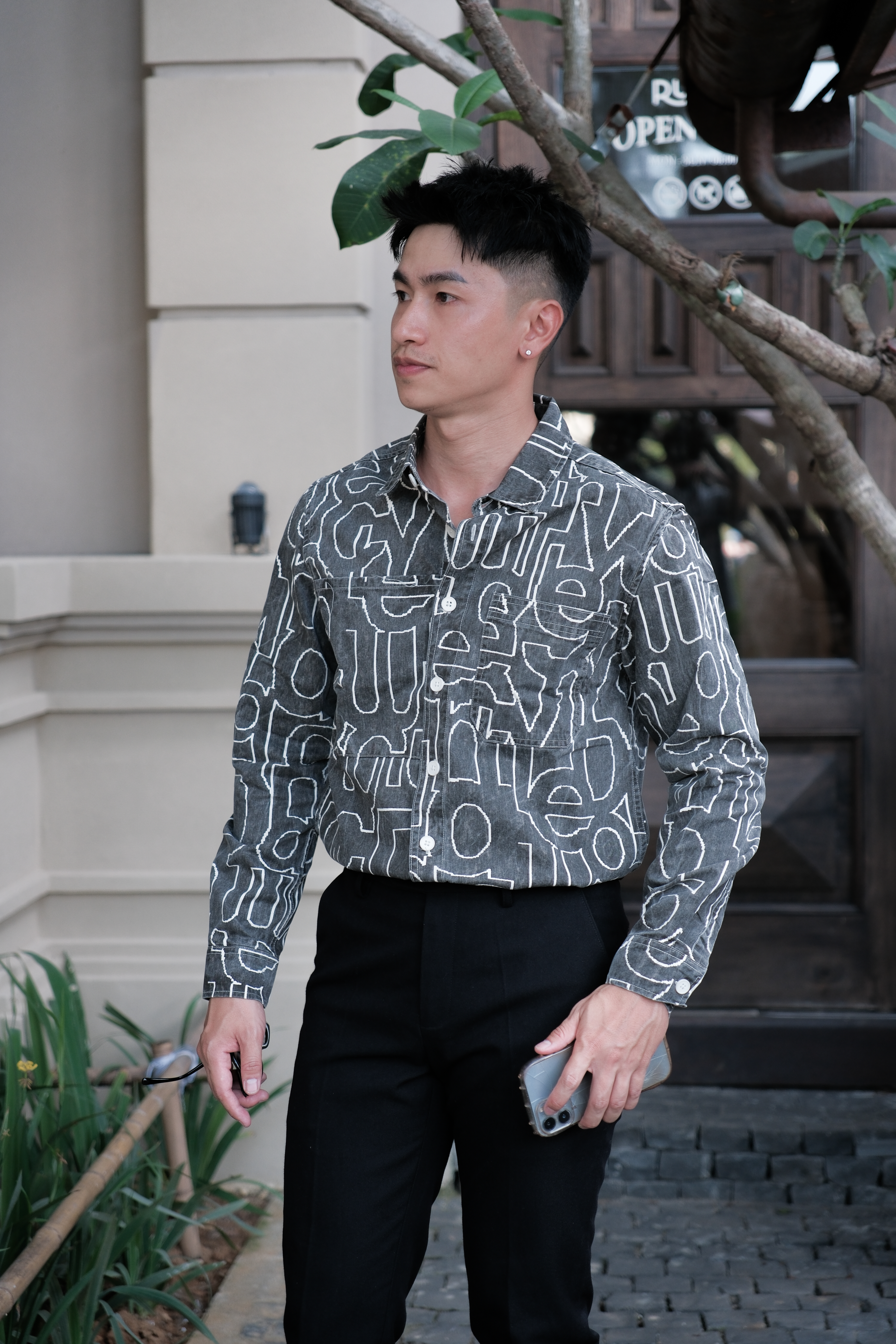 SA16 - Áo Sơ Mi Nam Tay Dài In Chữ Nghệ Thuật Dáng Rộng Phong Cách Thời Trang_thumbnail_14