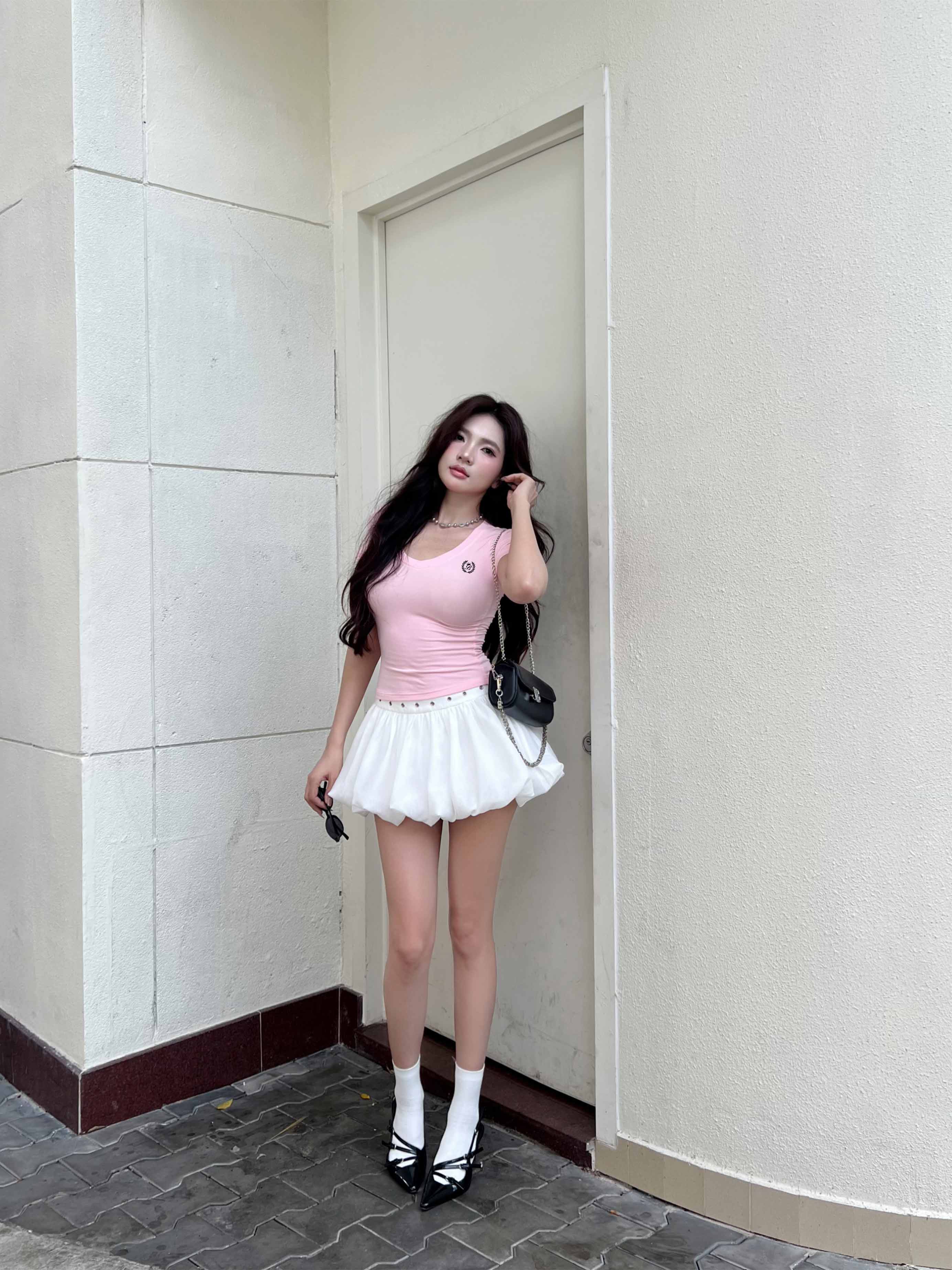 Áo baby tee trắng form ôm dáng ngắn ATD000412685 Miucho tay ngắn vải cotton thoáng mát cổ tròn in basic_thumbnail_4