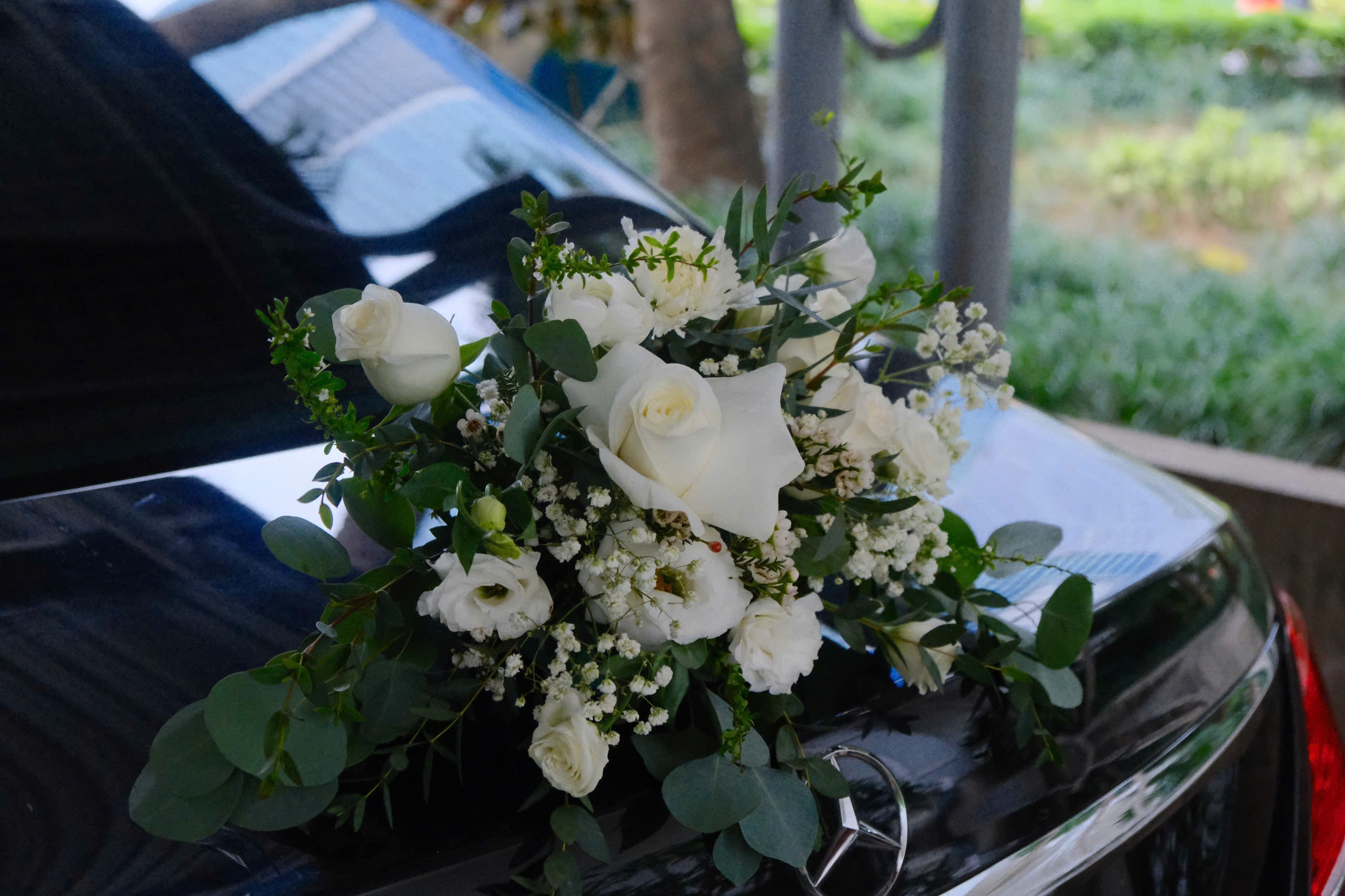 Wedding Car - Hoa mix tone xanh trắng_thumbnail_2