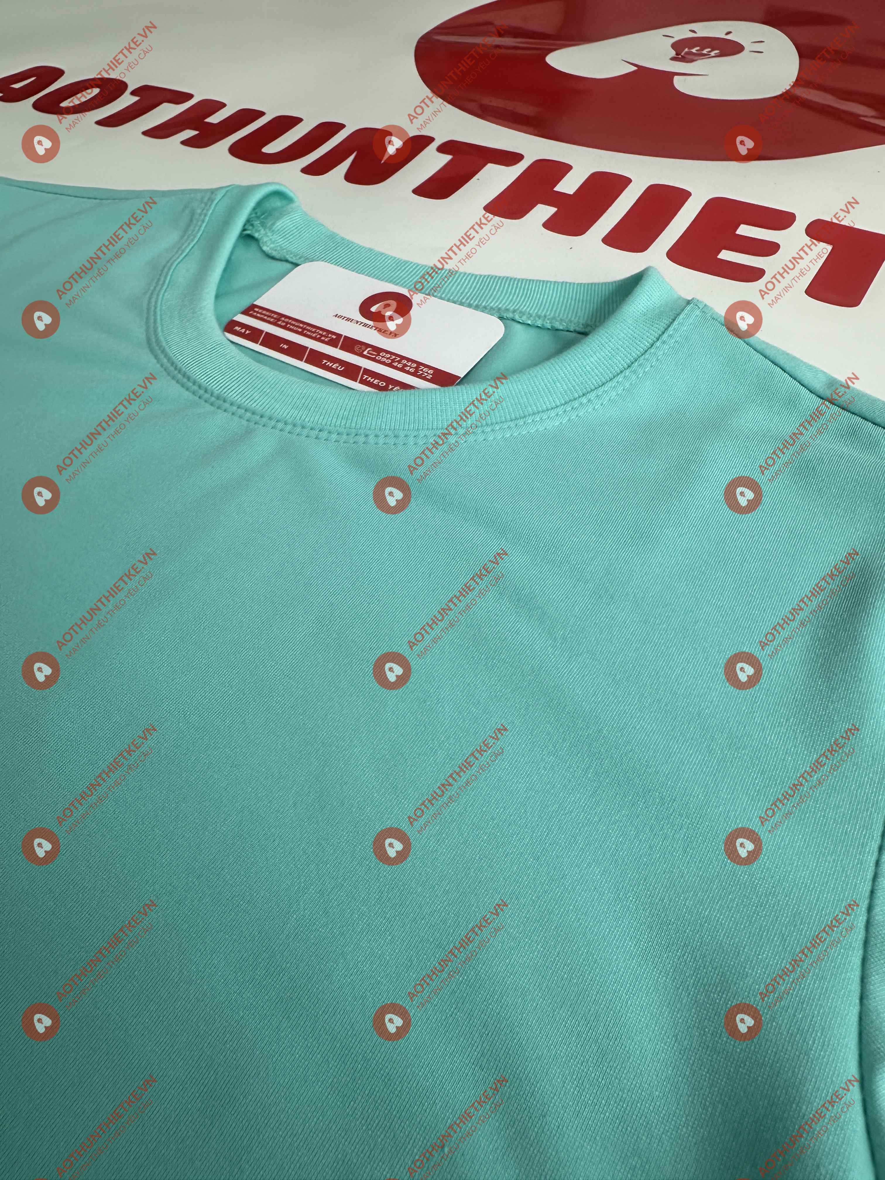 Áo Đồng Phục Cổ Tròn Xanh Ngọc