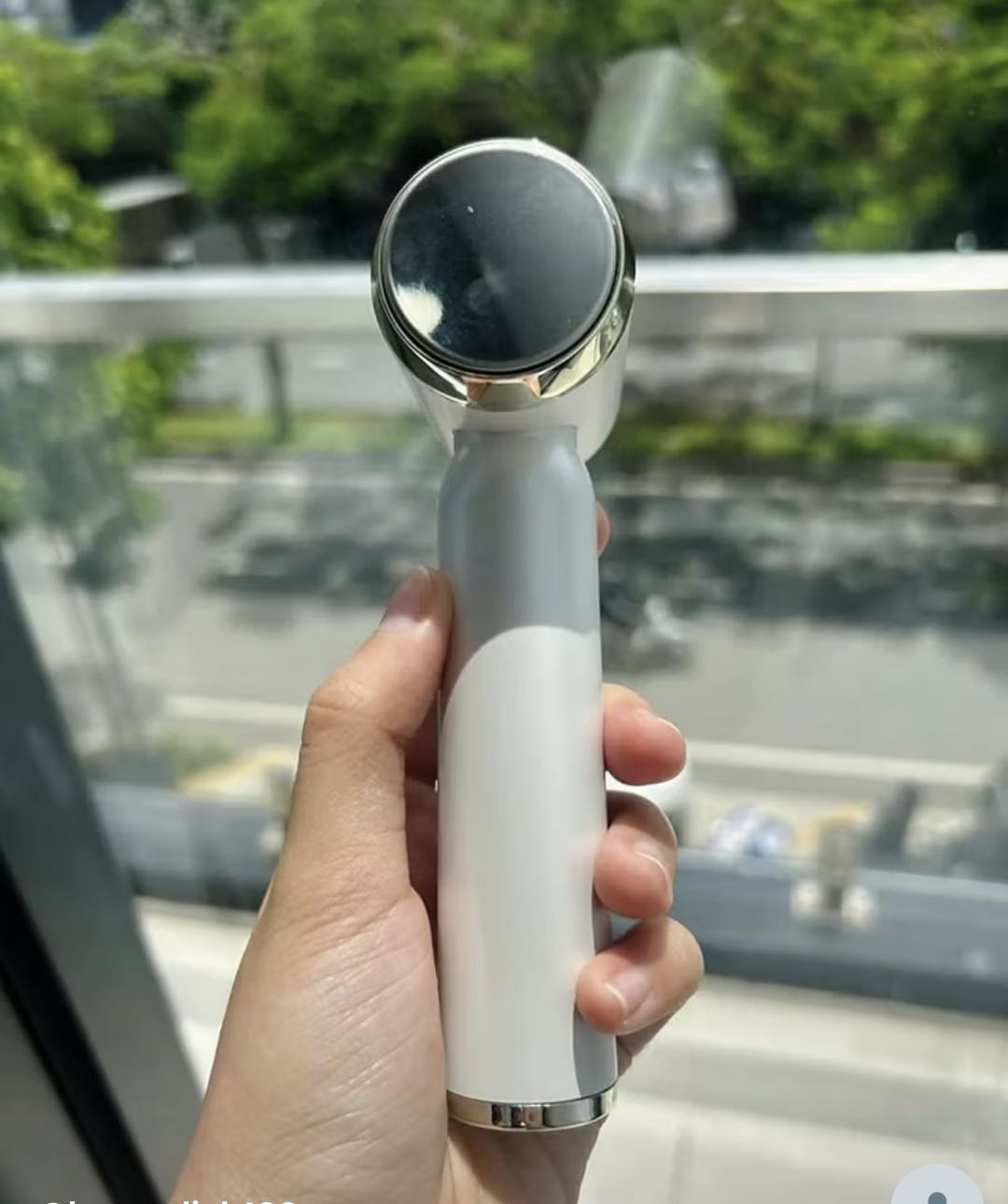 Máy rửa mặt_1