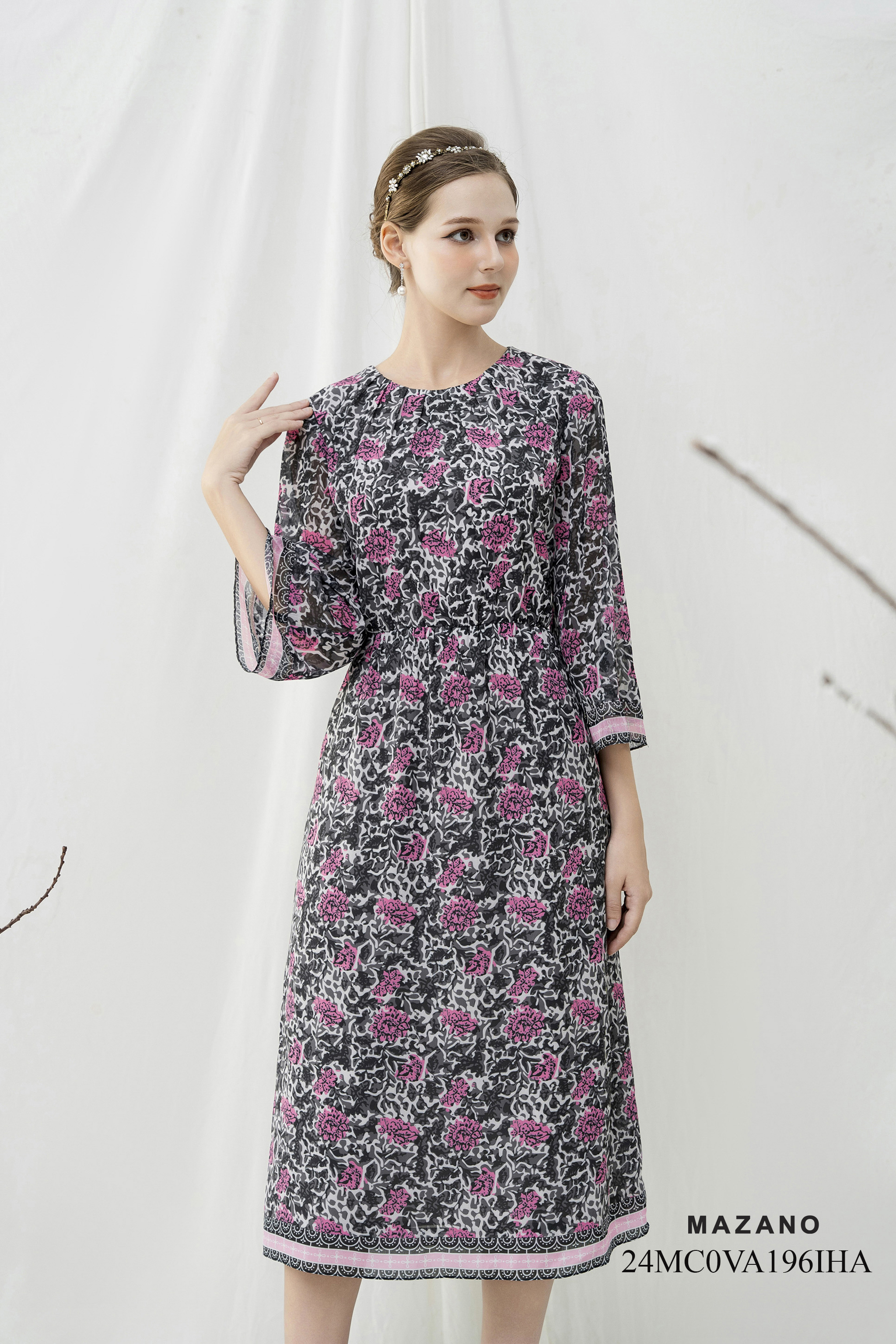 Váy Đầm bùng eo Vải voan lụa Hoạ tiết hoa trang trí gấu váy  Cổ tròn Tay lỡ Dài qua bắp chân_thumbnail_3