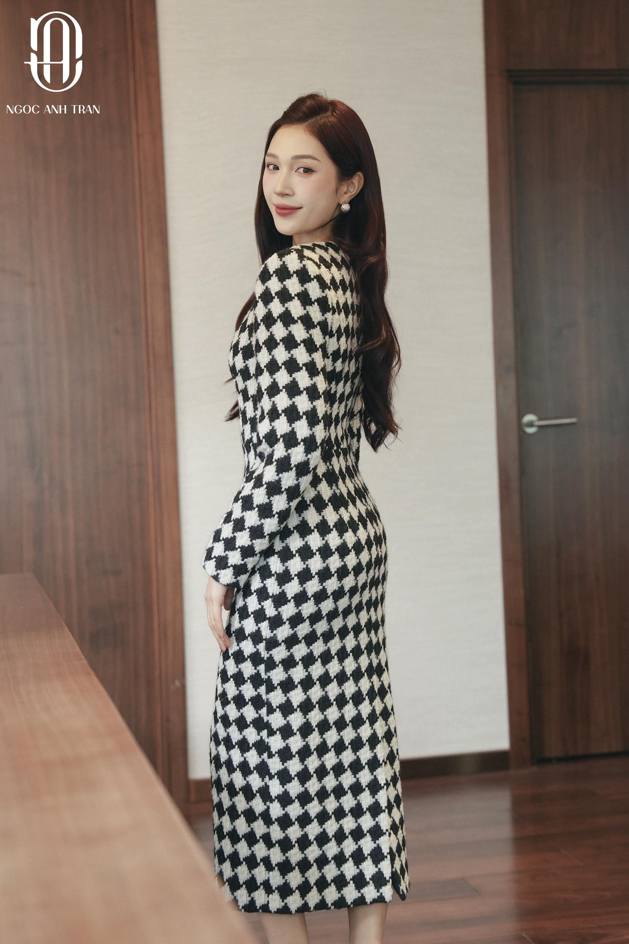 D160 - Đầm bút chì hoạ tiết hình thoi đan chéo_thumbnail_3