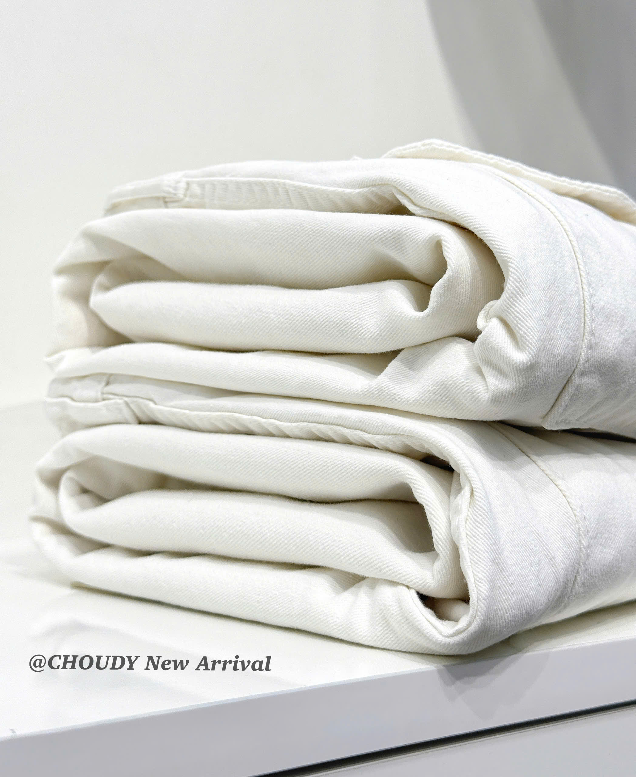 U656 QUẦN JEAN SUÔNG TRẮNG_thumbnail_1