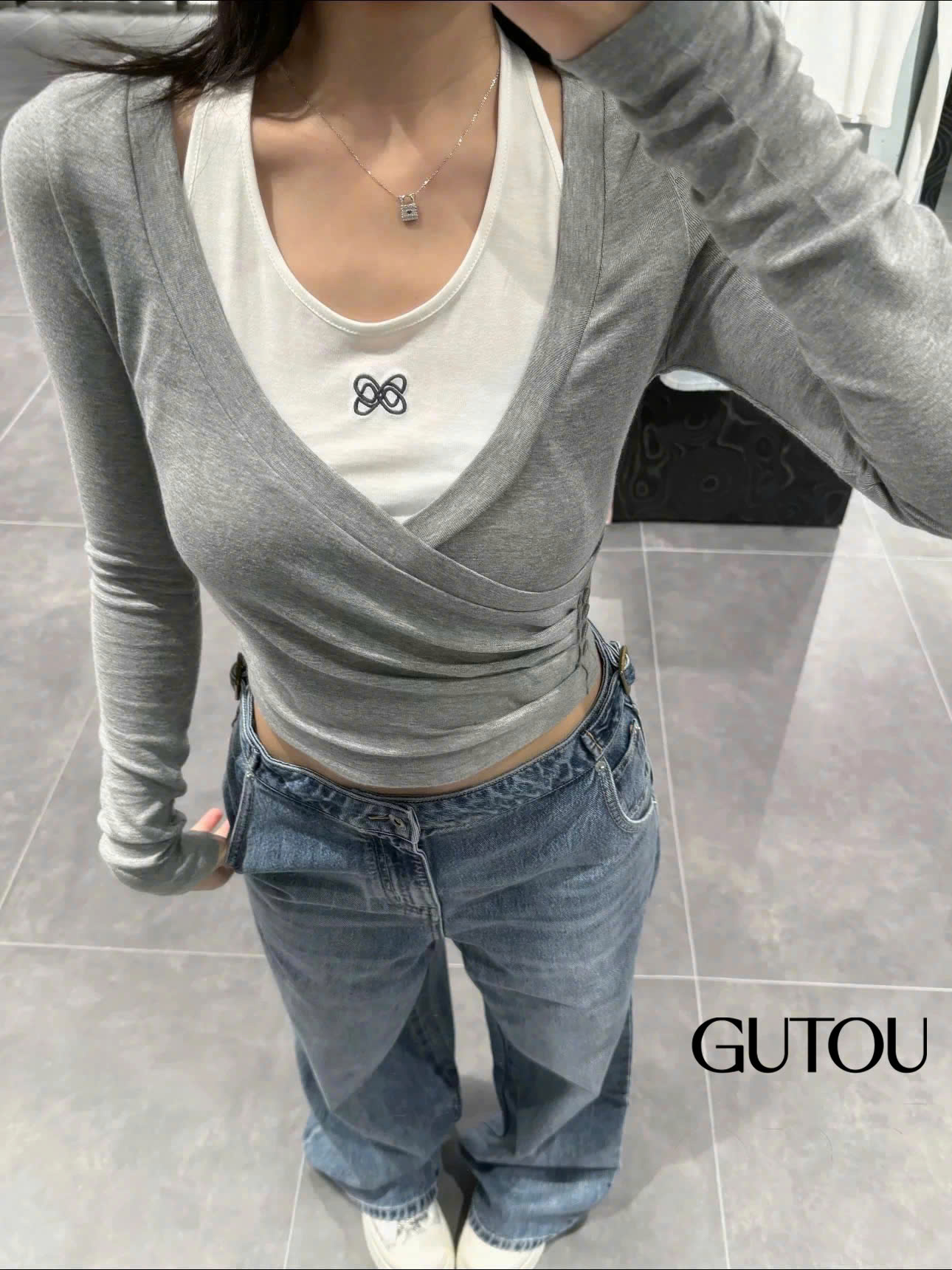 [ GUTOU ] Áo Thun Tay Dài Lyra Top_thumbnail_5