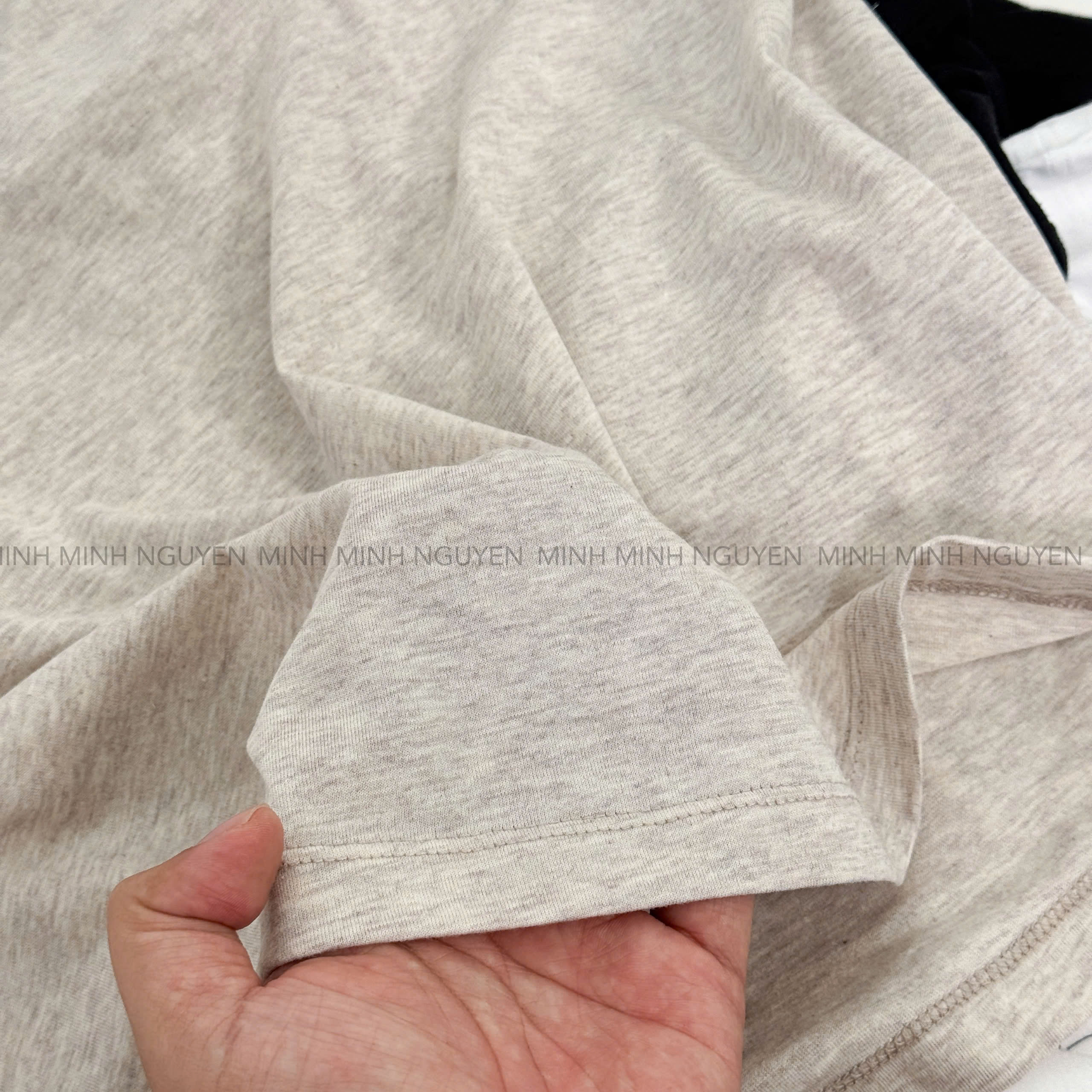 AO THUN DKNY_thumbnail_11