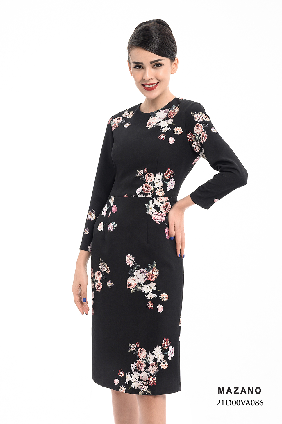 Đầm đen dáng ôm vừa họa tiết hoa bố cục Mazano_thumbnail_2