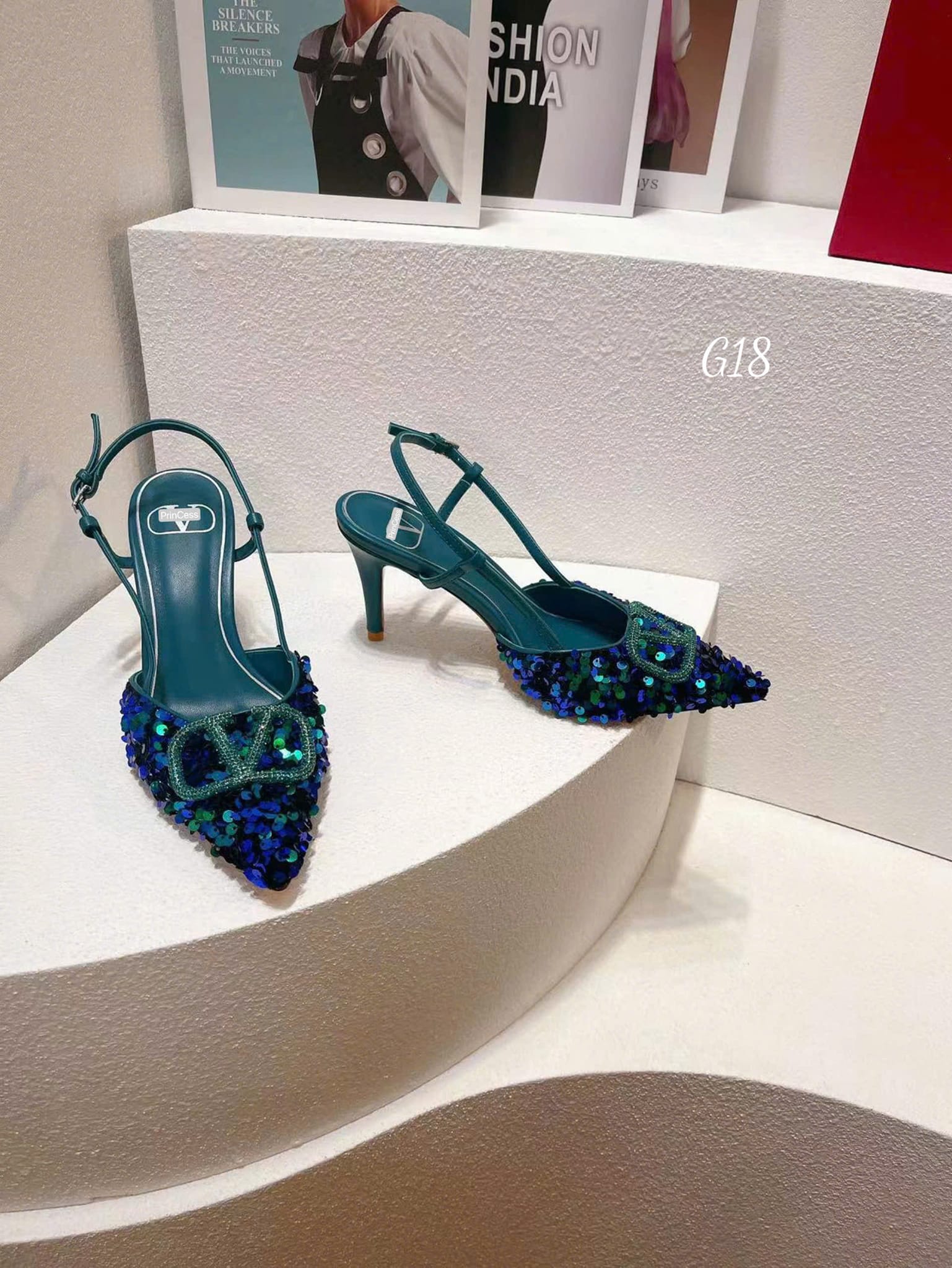 GIÀY VALENTINO_thumbnail_8