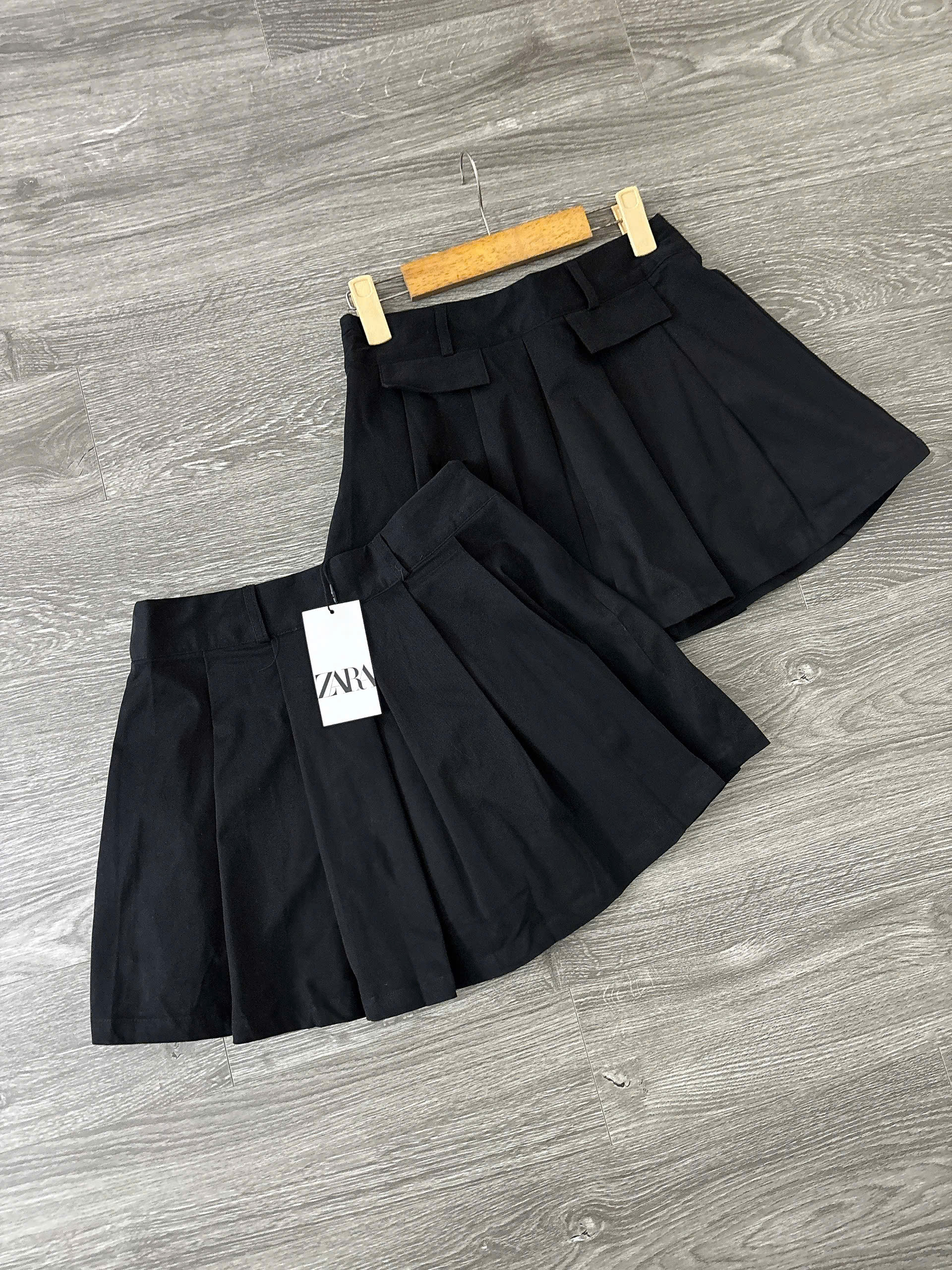 C84 CHÂN VÁY ĐEN_thumbnail_6