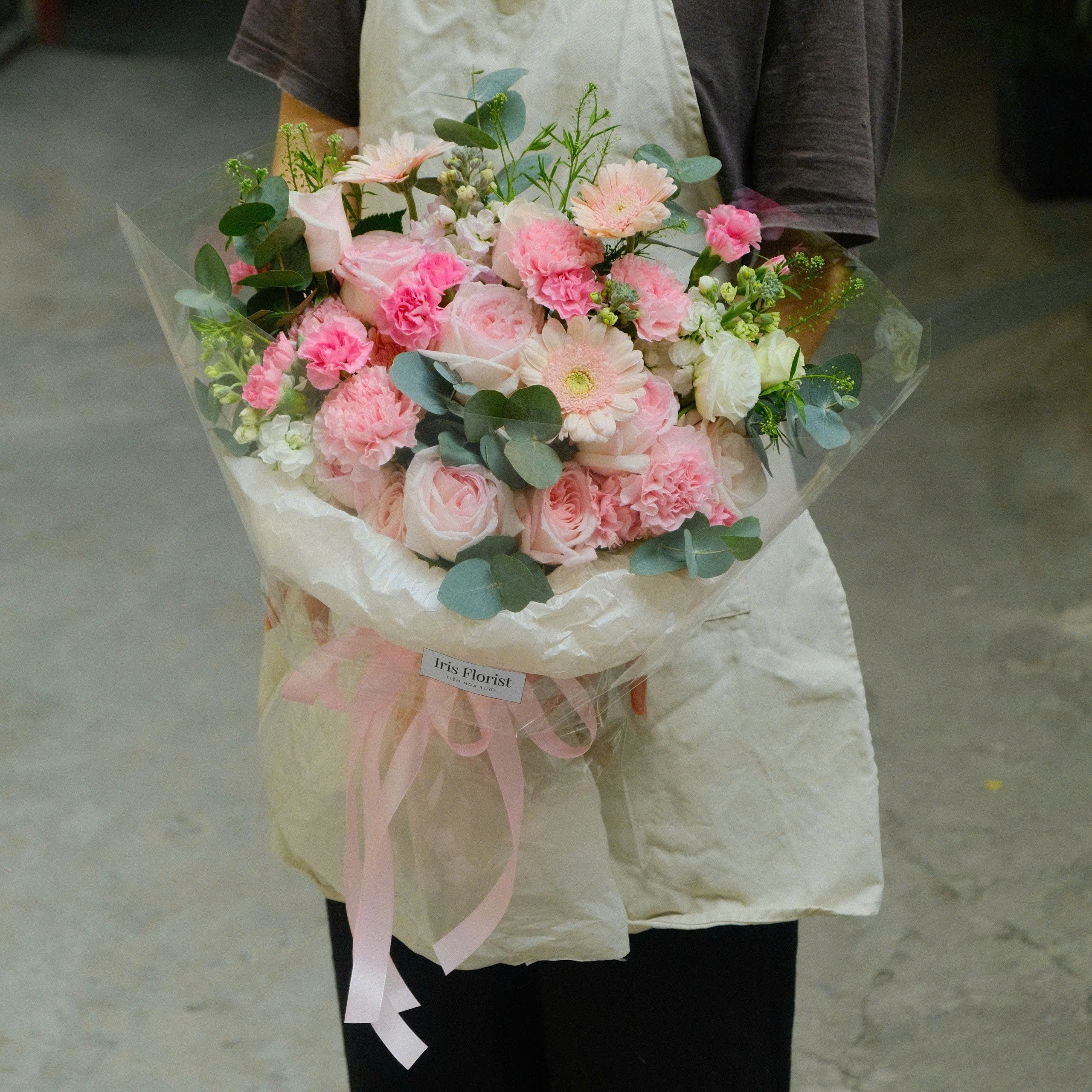 Bó hoa mix tone hồng