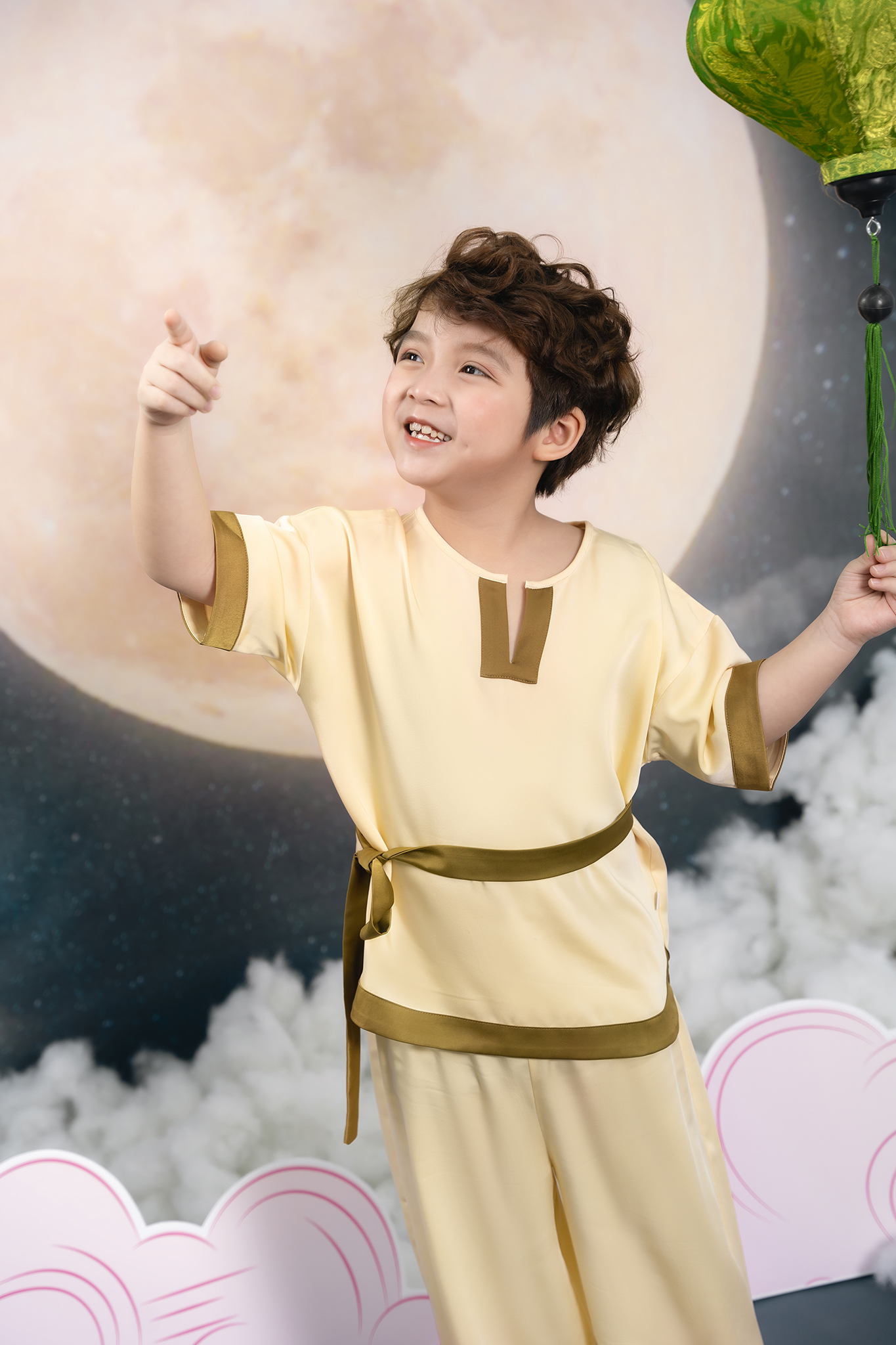 Set chú cuội áo cổ V có đai_thumbnail_6