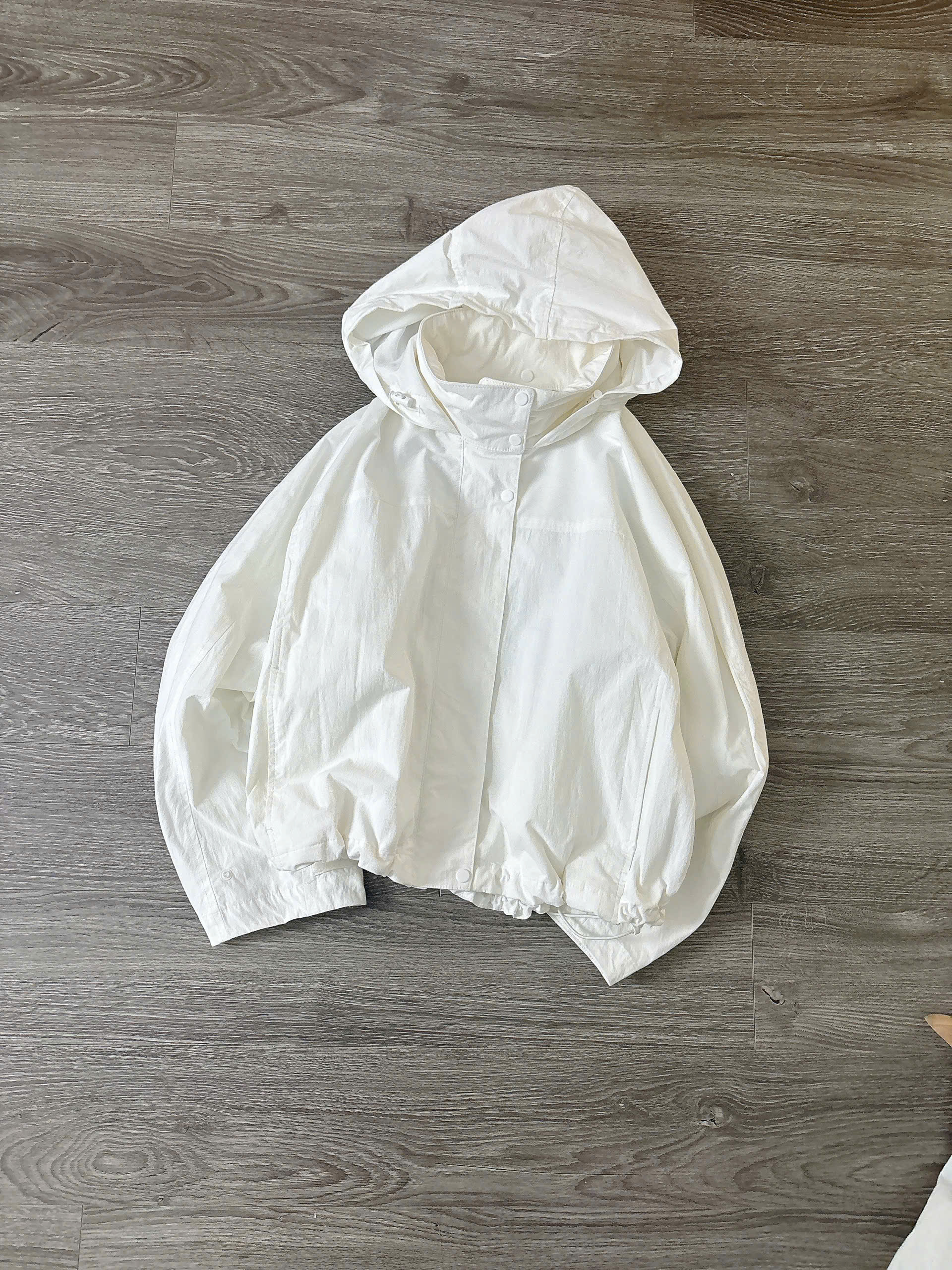 A834 ÁO KHOÁC TRẮNG_thumbnail_7