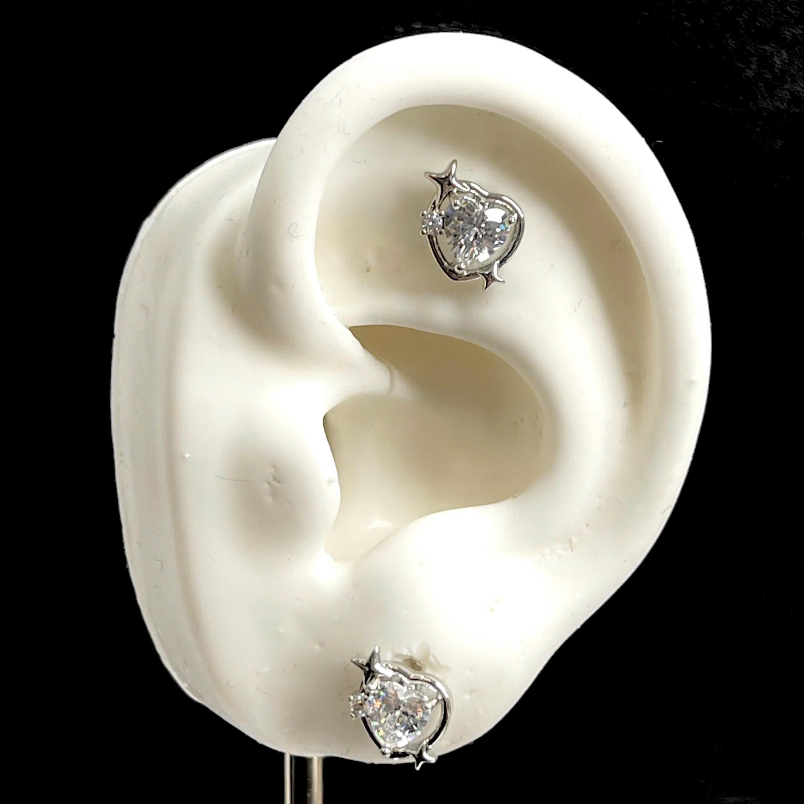 khuyên kiểu trái tim trắng to bi vặn_thumbnail_2