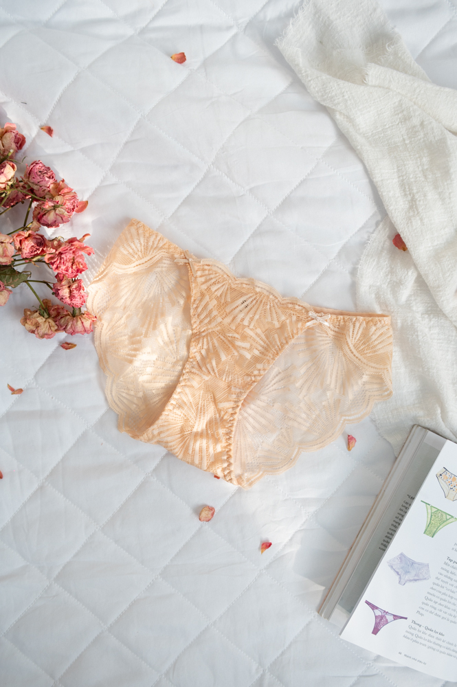 Quần Lót LOC Bikini Lưng Vừa_thumbnail_1