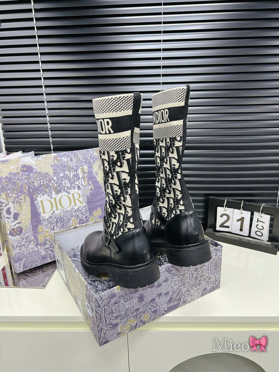 Bots len cổ len DIOR HIỆU