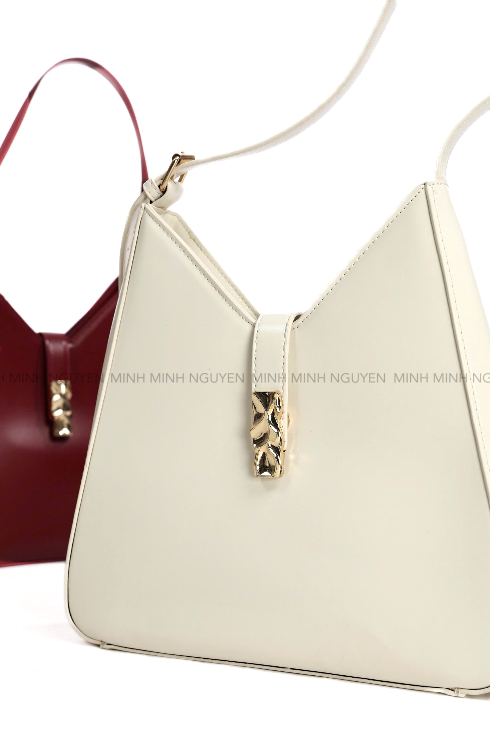 TUI XACH_thumbnail_6