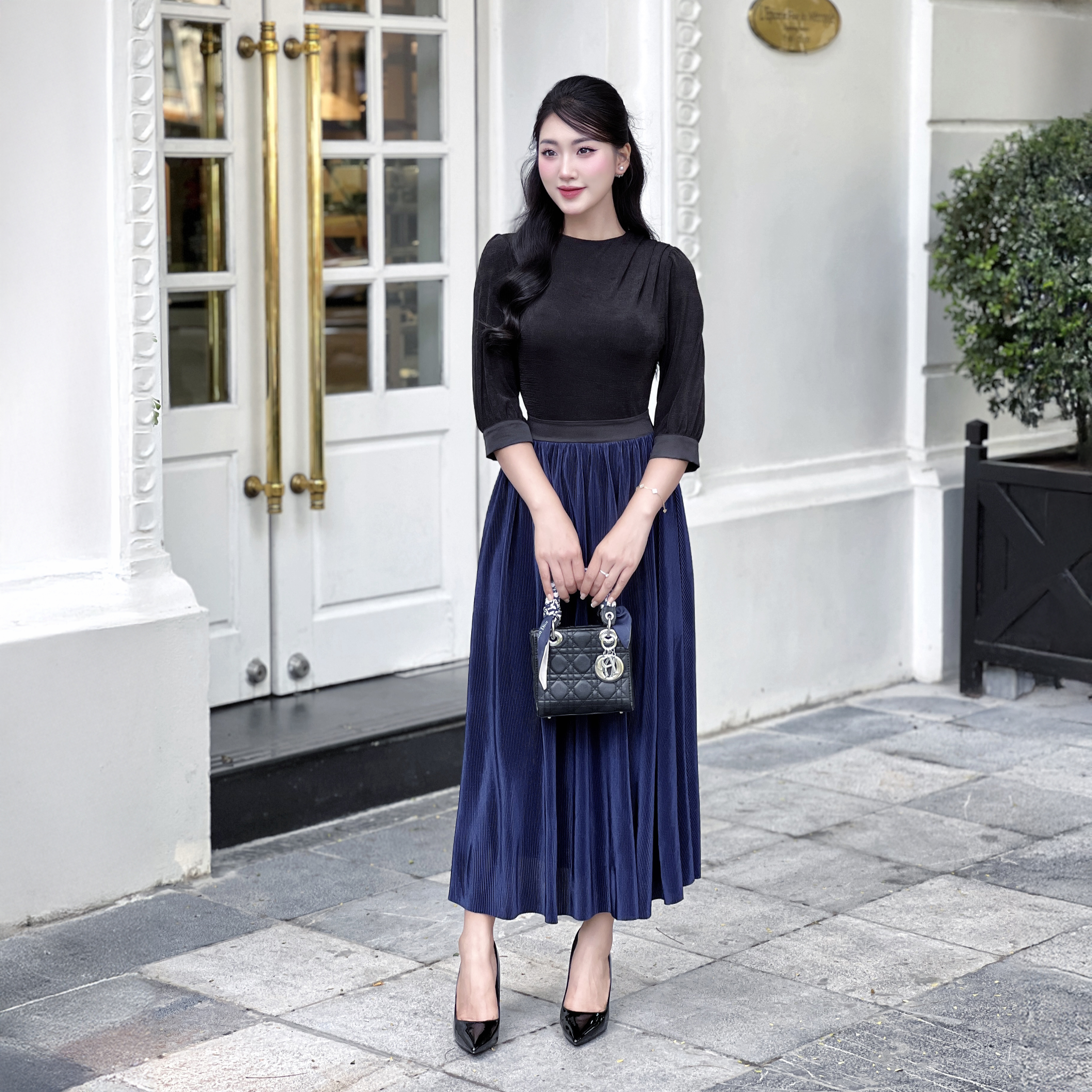 Chân váy công sở Narsis B24010 dáng dài xếp ly, trẻ trung, dễ phối đồ._thumbnail_0