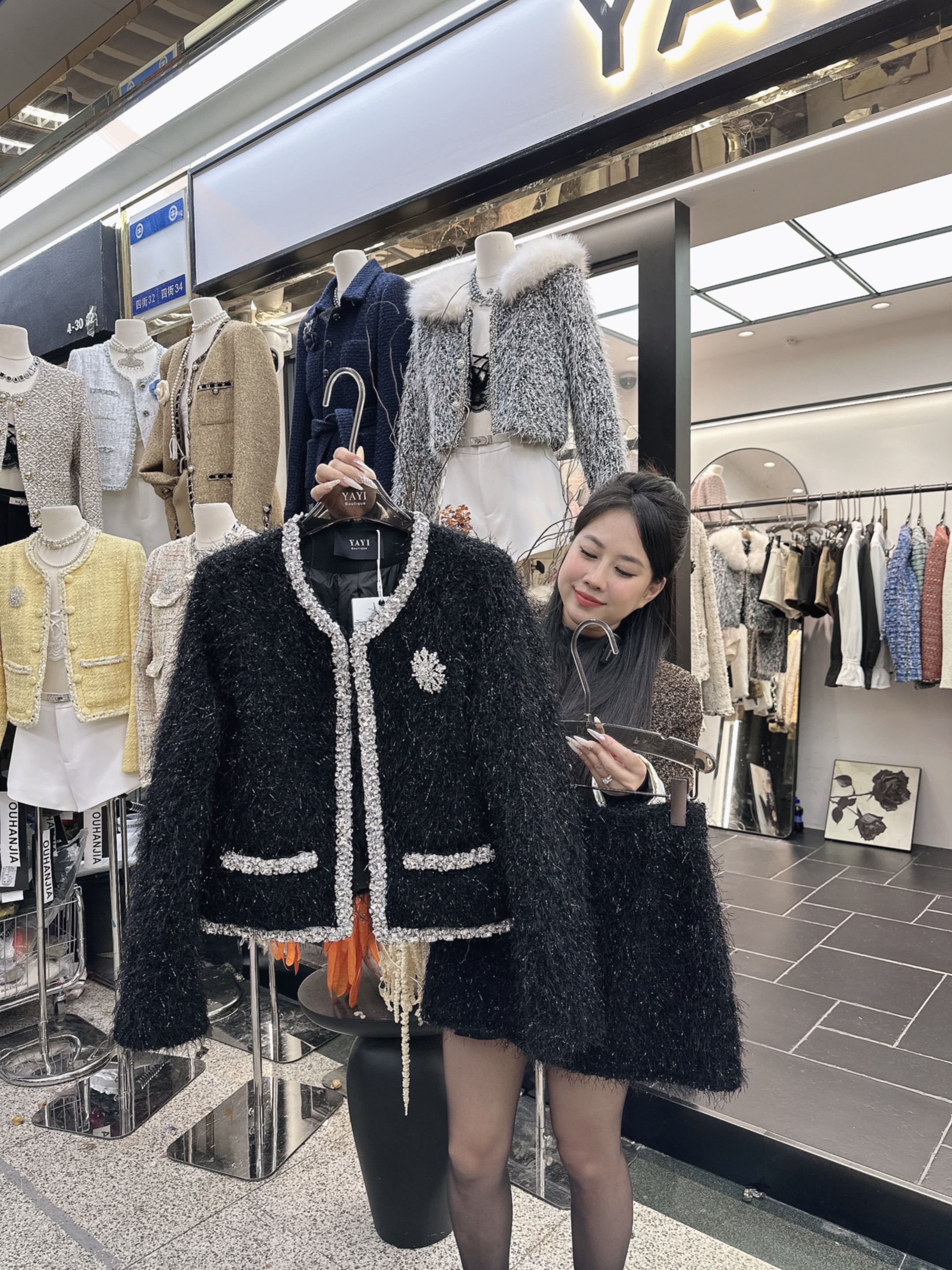 Set dạ lông viền đá - V16_thumbnail_2