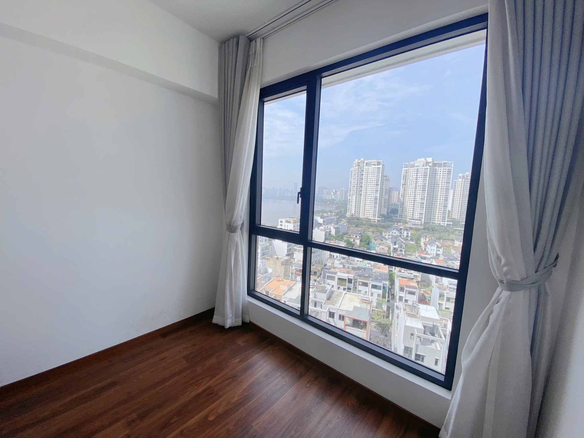 Hot deal - Bán căn hộ 3PN One Verandah view thoáng mát, đầy đủ tiện ích hiện đại_thumbnail_1